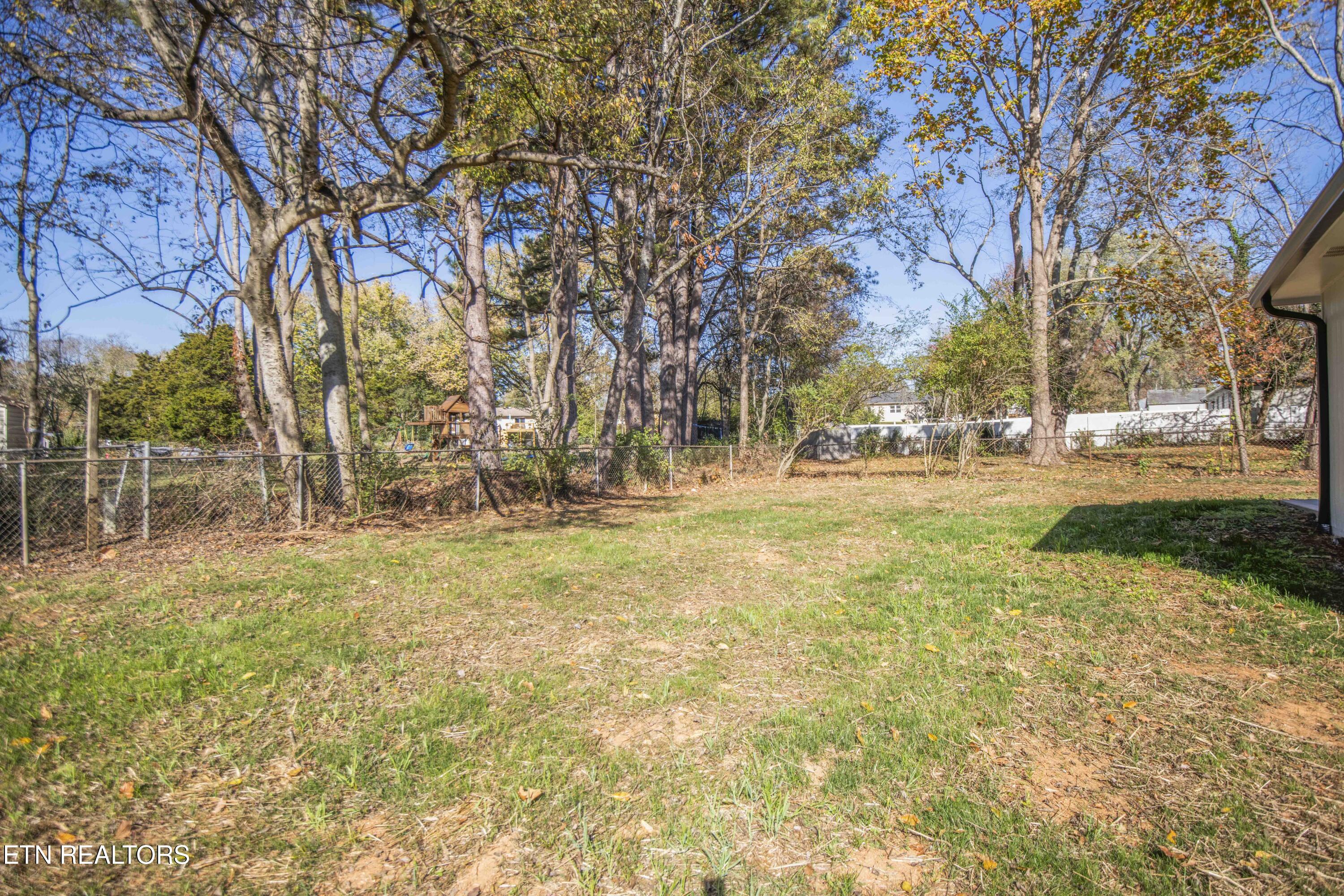1021 Ruskin Drive Property Photo 17