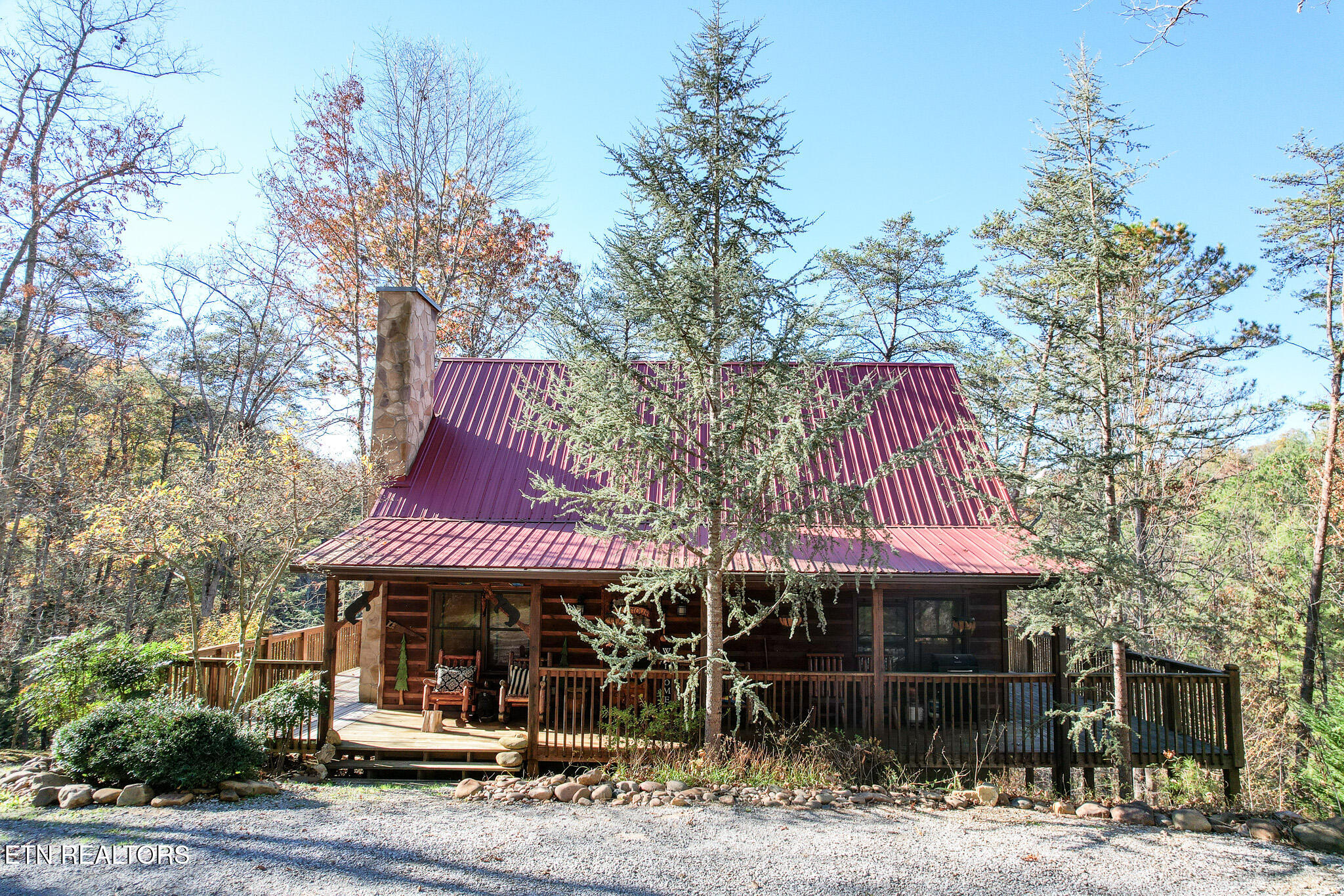 1107 Momma Bear Way Property Photo