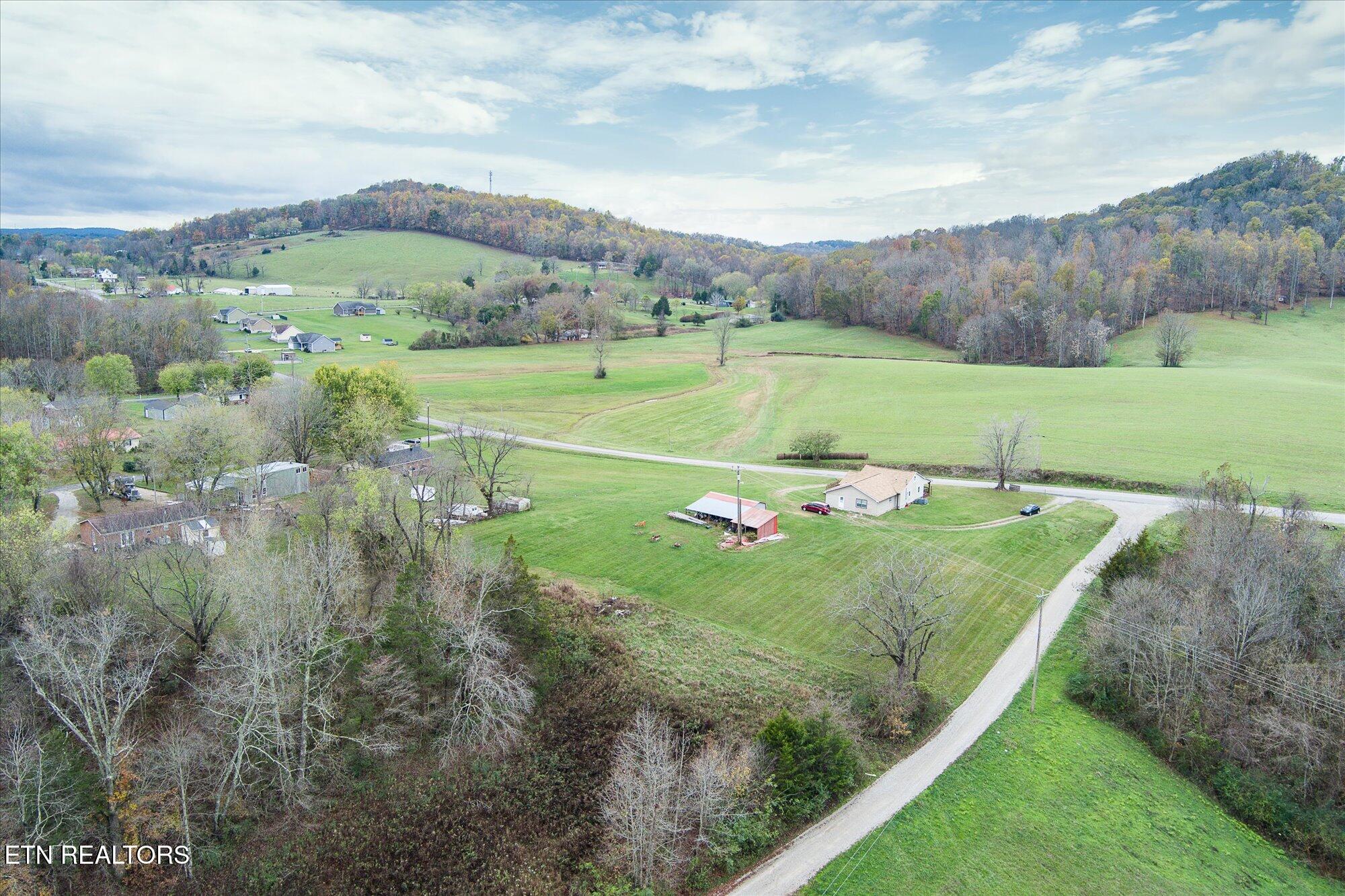 2095 Rickman Rd Property Photo 1