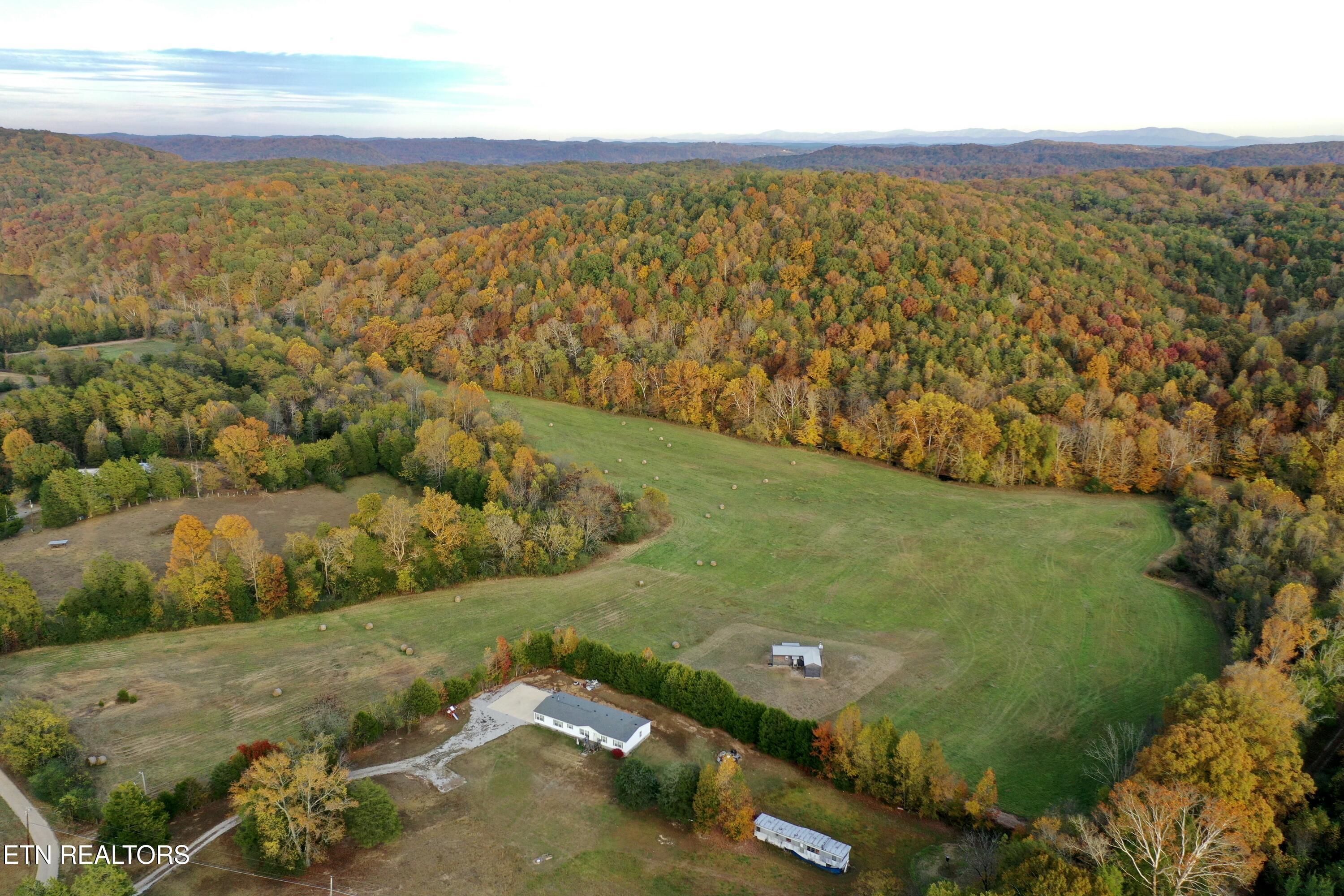 106 Johnson Rd Property Photo 1