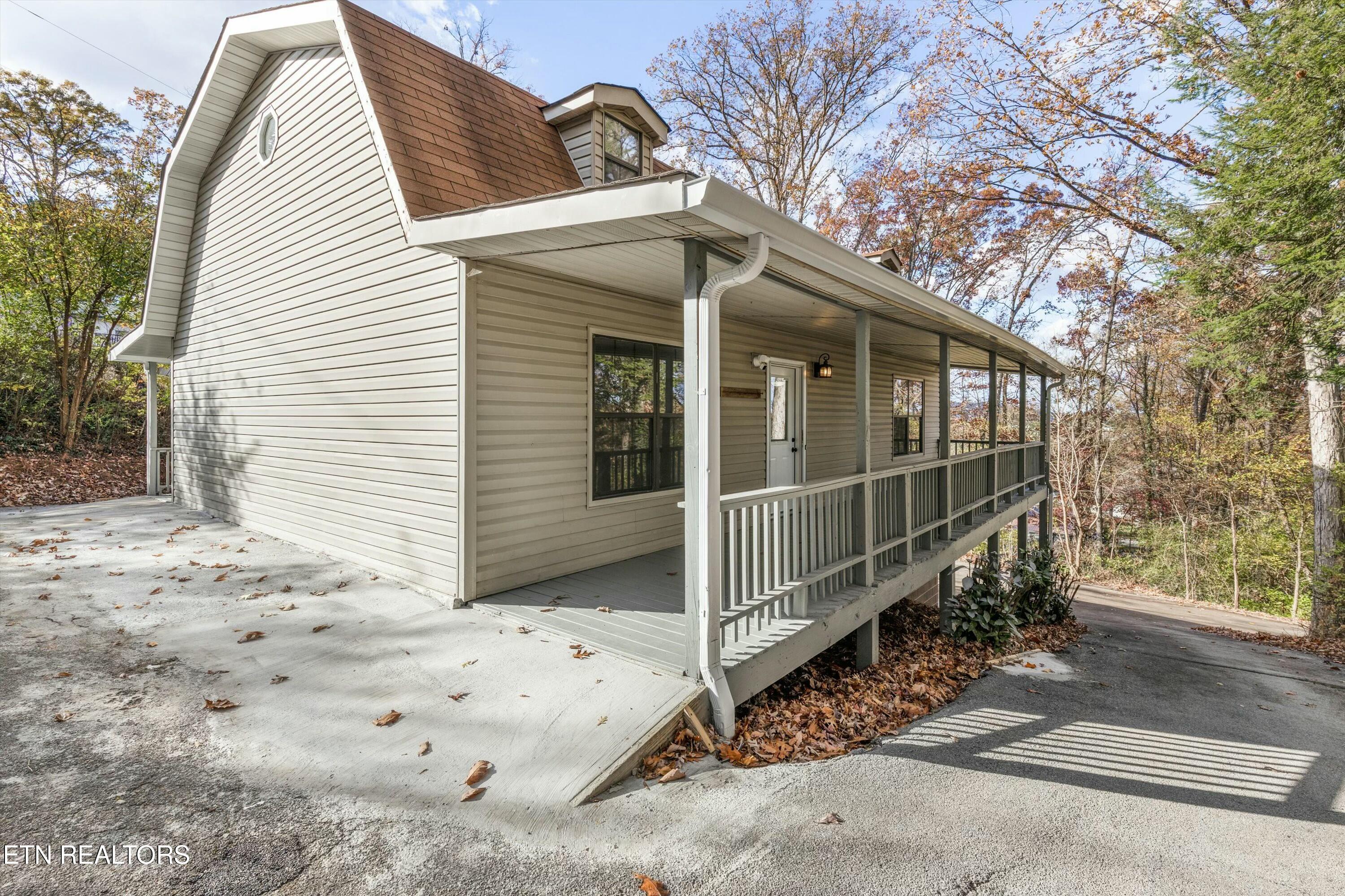3525 Calvert St Property Photo