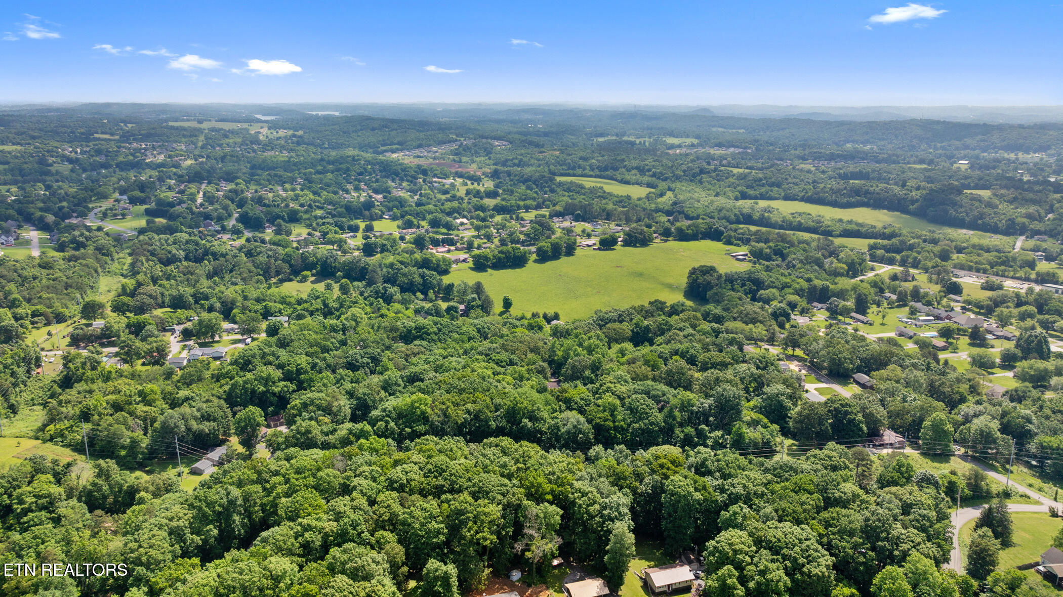 Holland Tr Property Photo 19