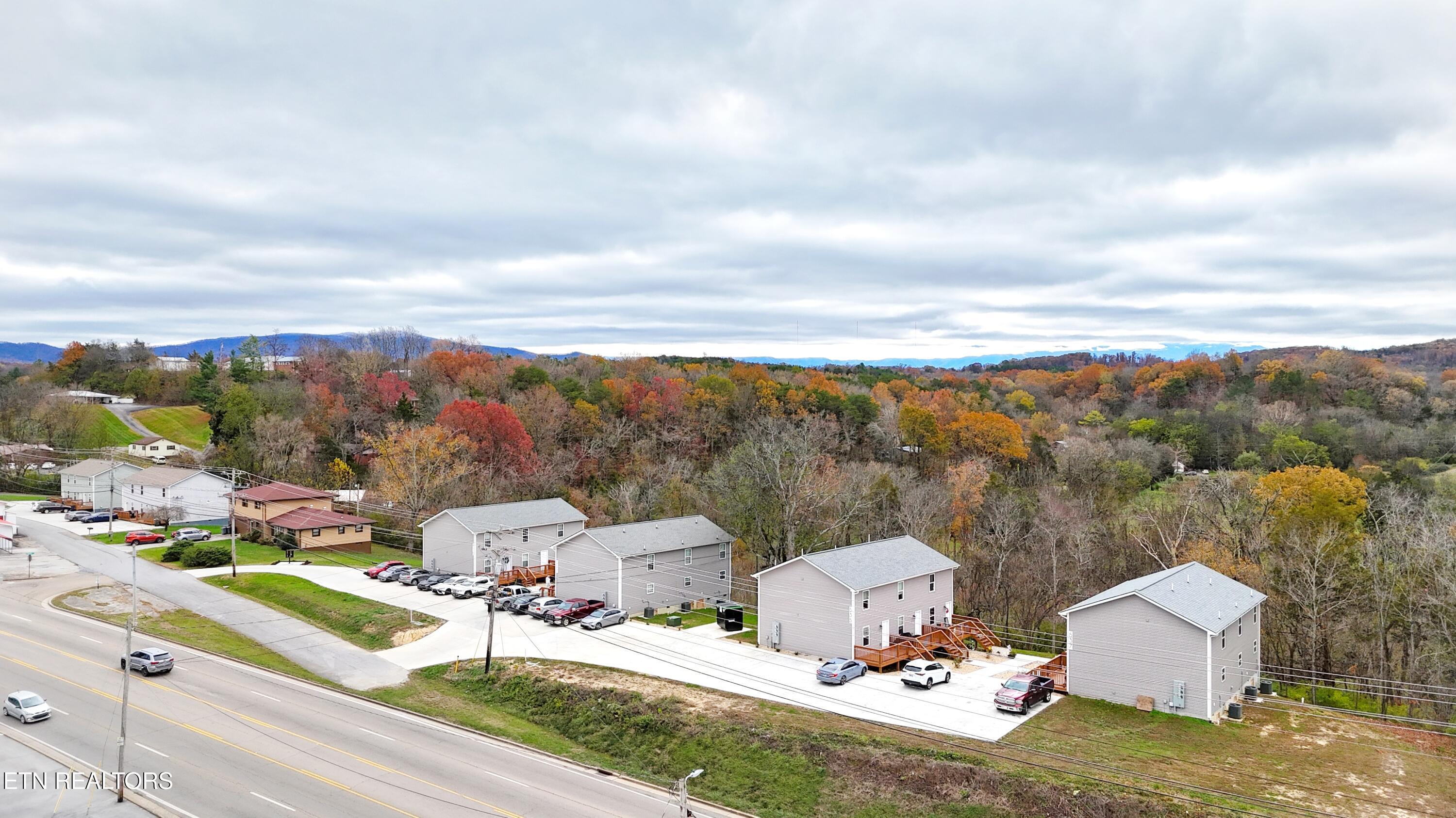 535 Old Knoxville Hwy Property Photo