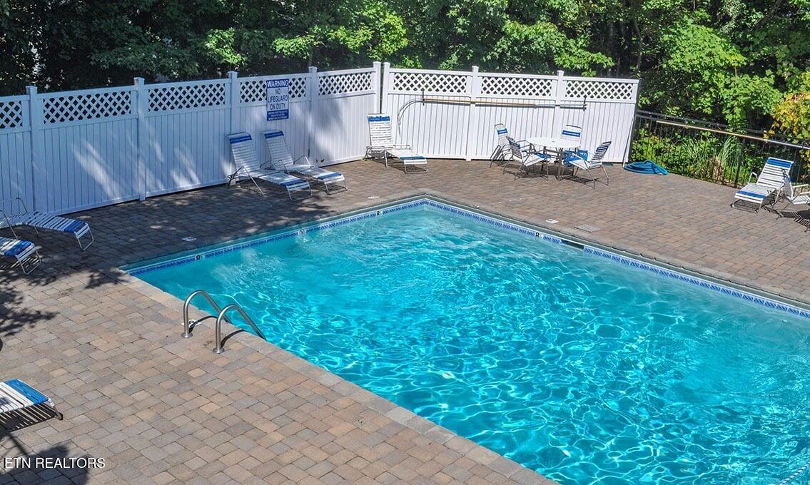 Pinecrest Drive Property Photo 7