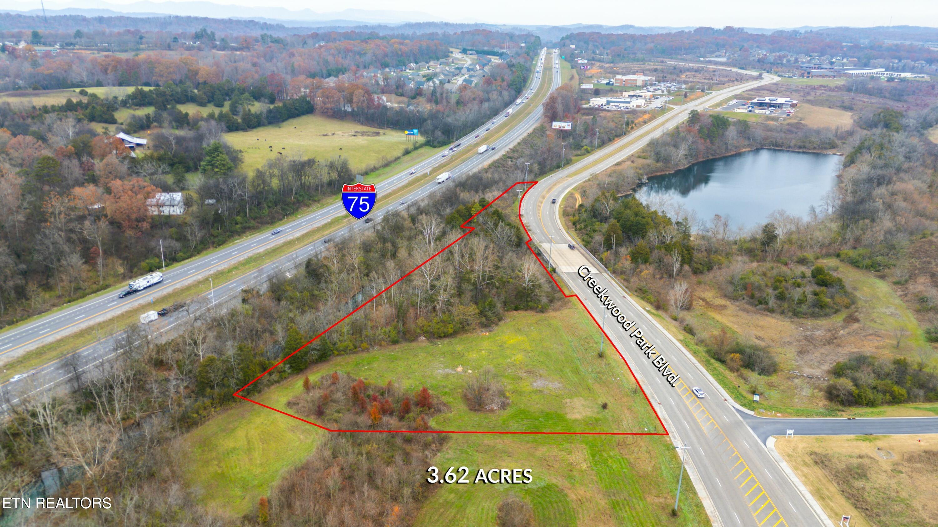 2557 Creekwood Park Blvd Property Photo 21