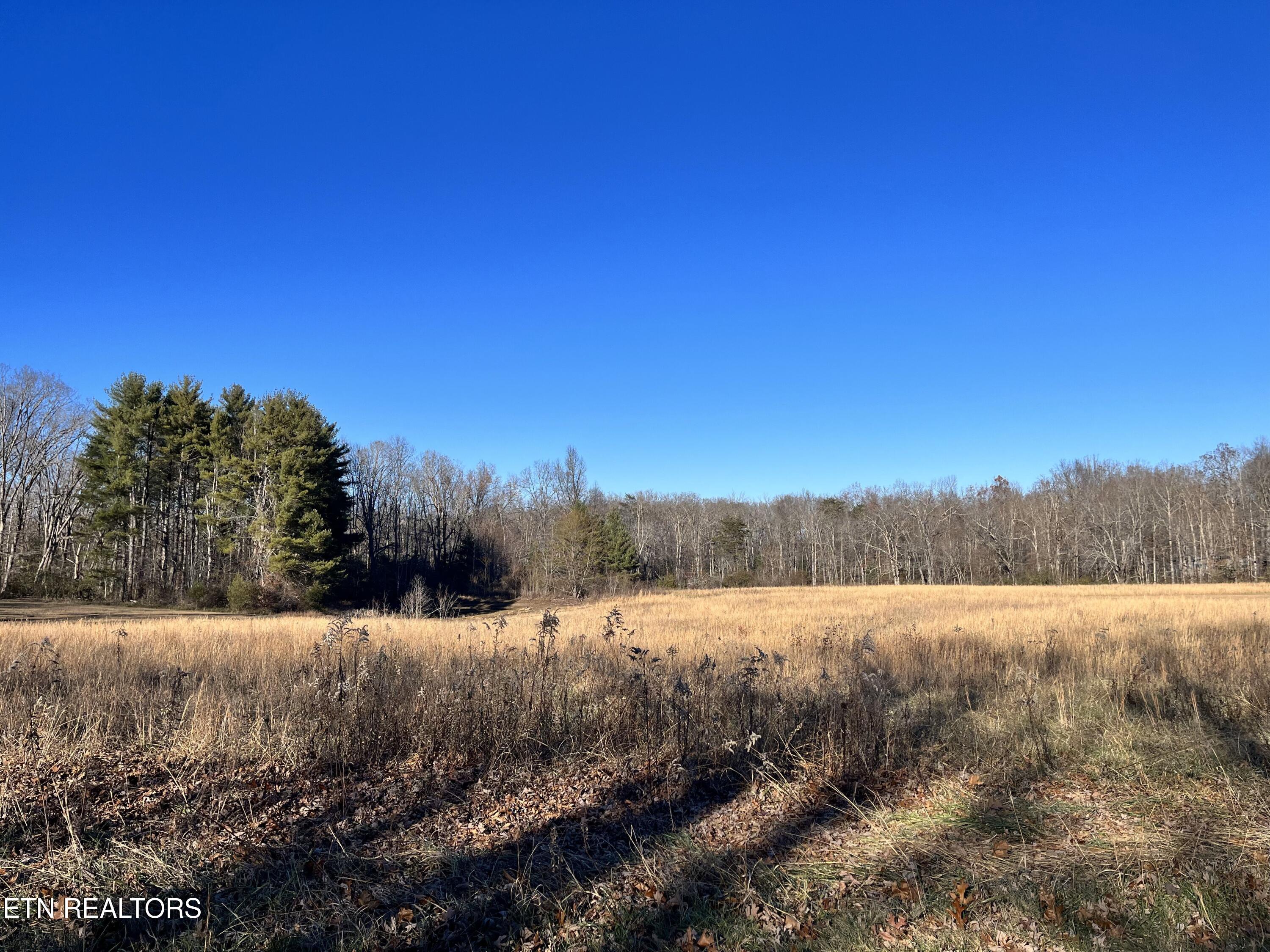 W Creston Rd Property Photo