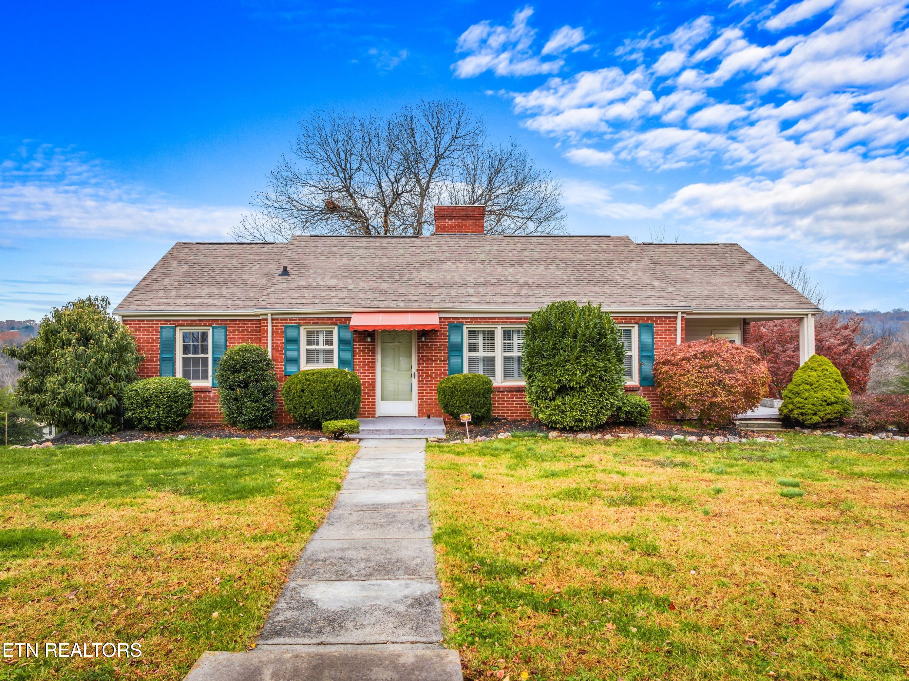 1267 Lakeview Drive Property Photo