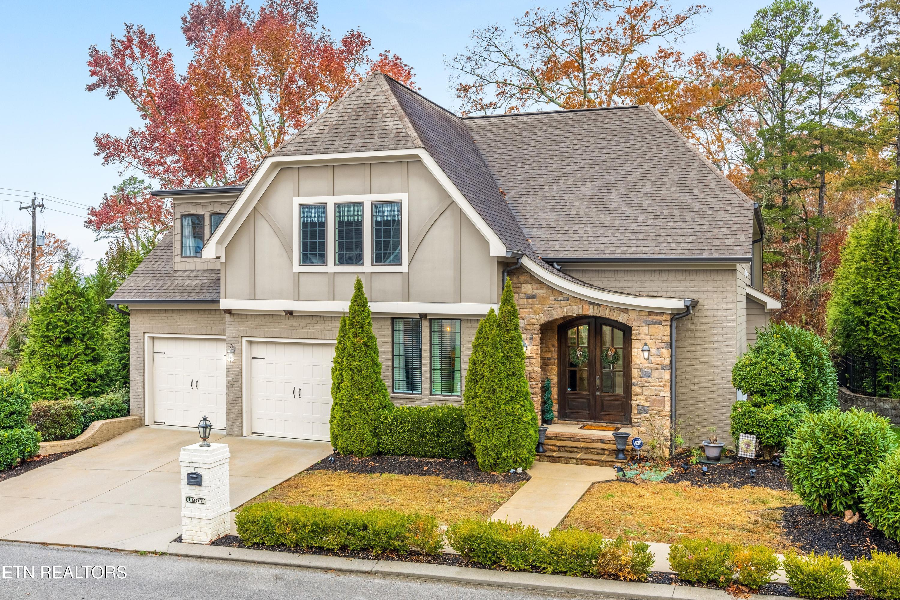 1807 Argyle Court Property Photo