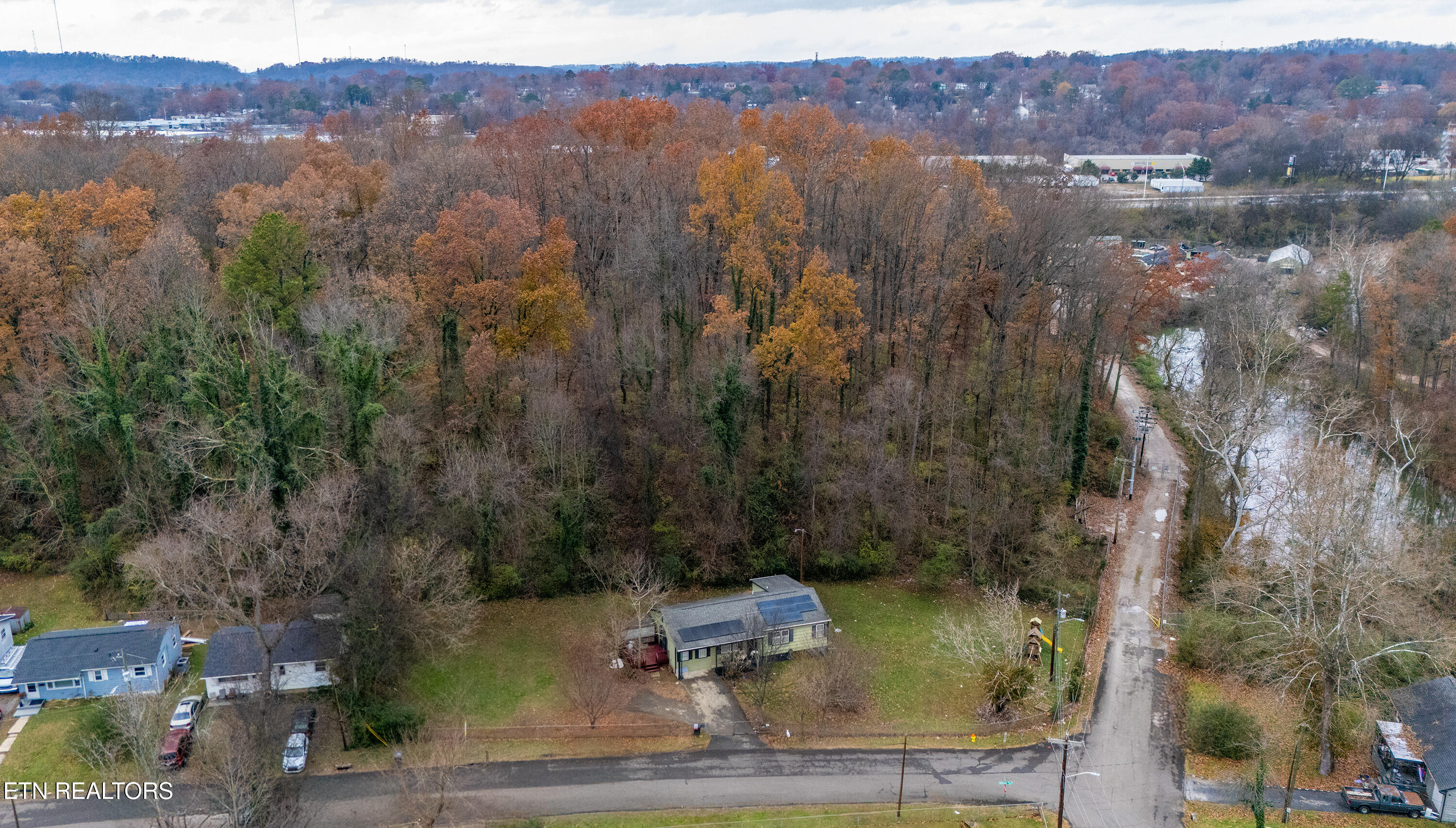 621 Milligan St Property Photo 31