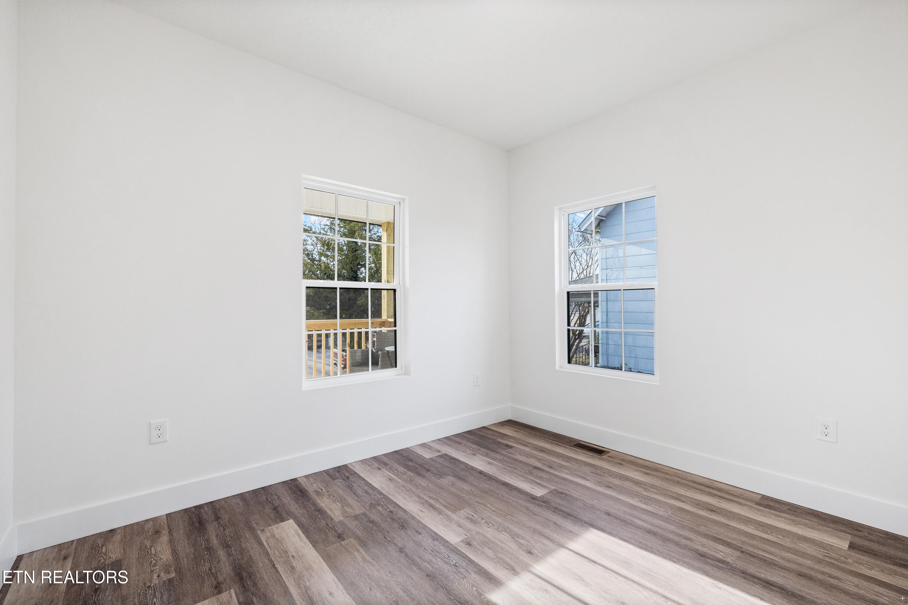 3215 Ashland Ave Property Photo 19