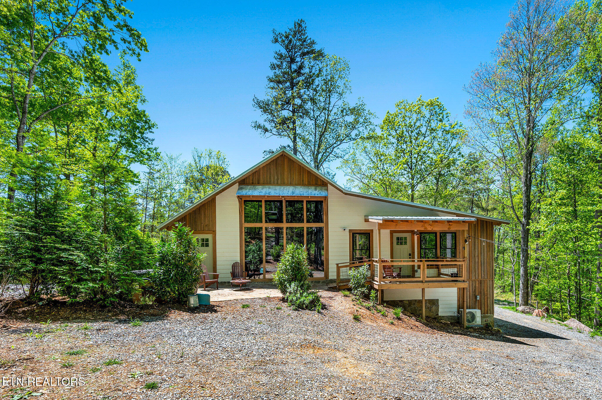 3719 Clabo Mountain Lane Property Photo 1