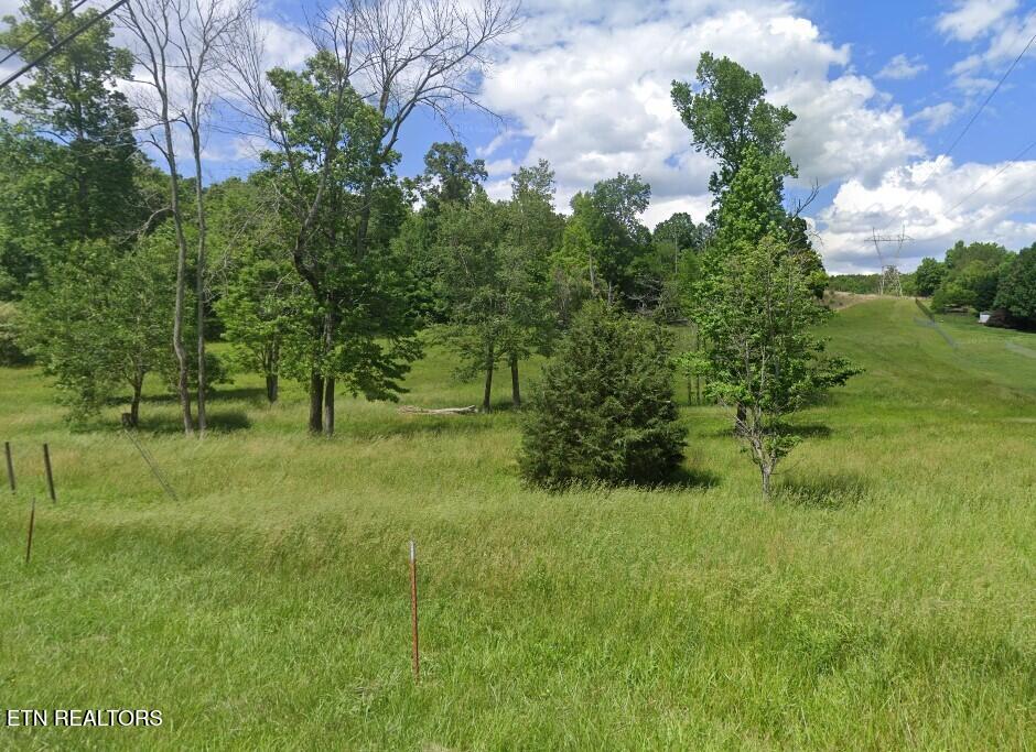 1.23 Bates Pike Property Photo