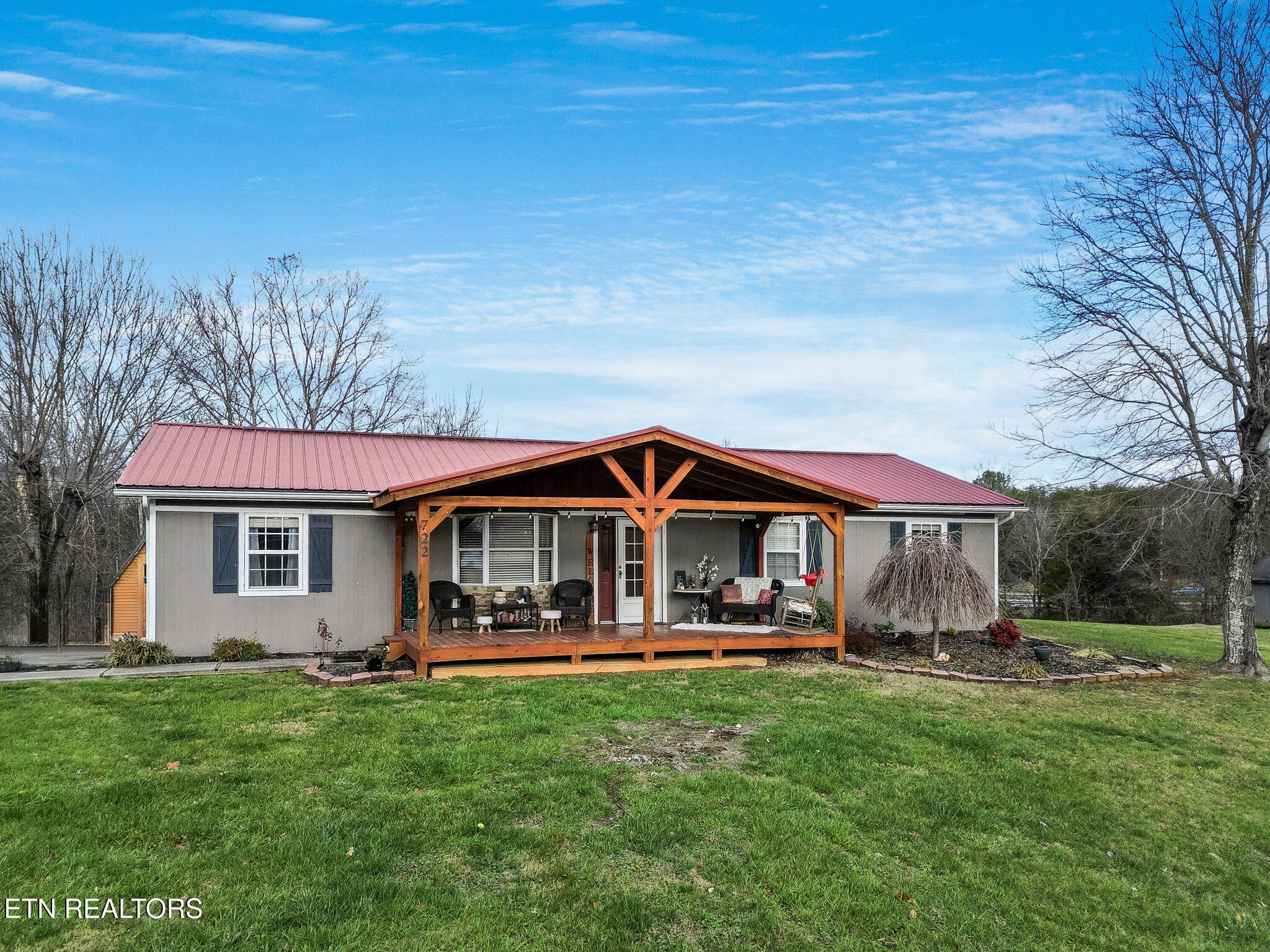 722 Rocky Springs Rd Property Photo