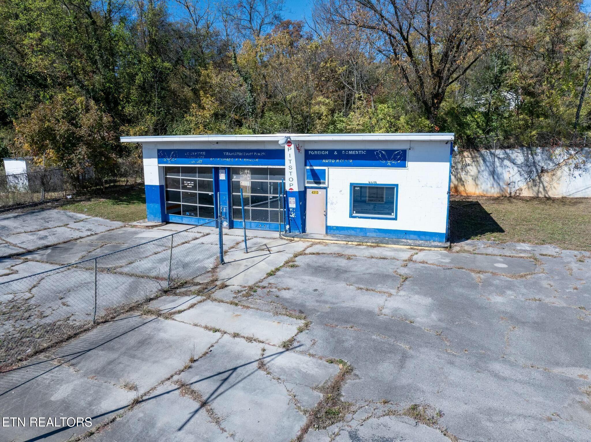 4313 Asheville Highway Property Photo 8