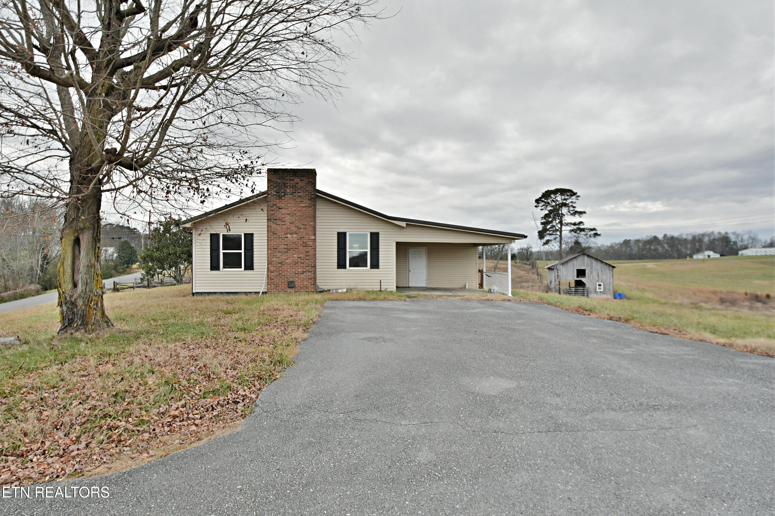6005 Davis Ferry Rd Property Photo 6