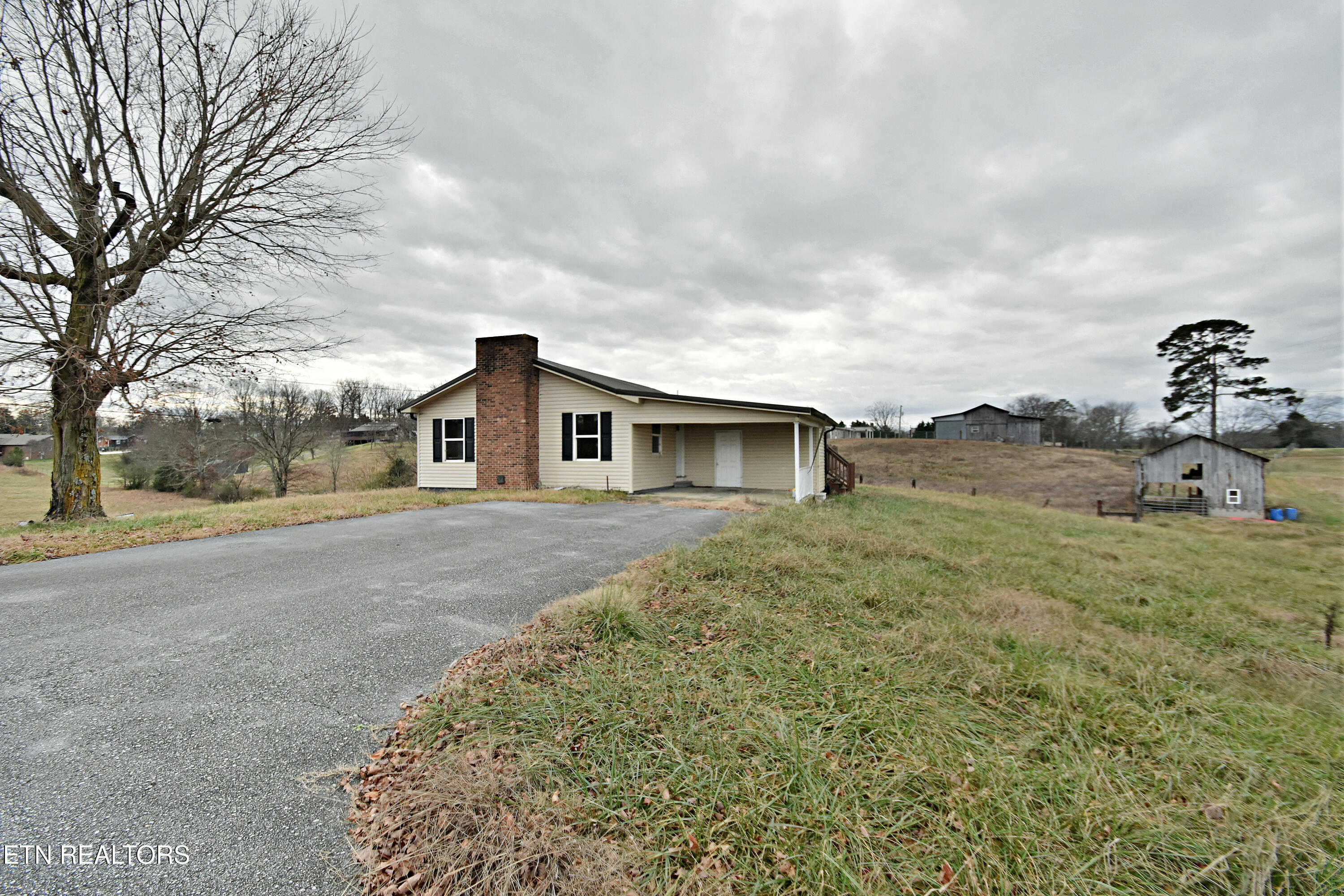 6005 Davis Ferry Rd Property Photo 7