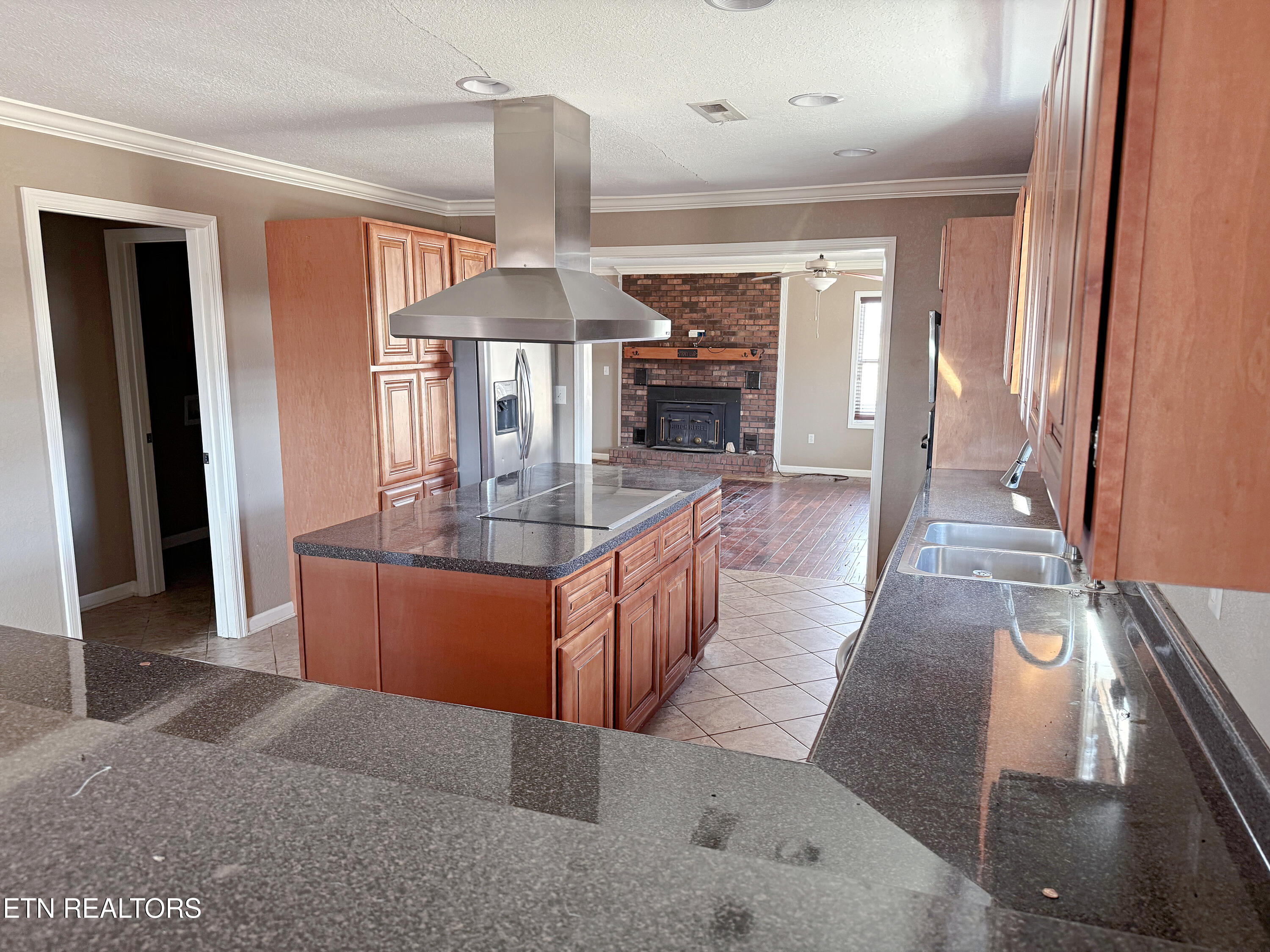 6005 Davis Ferry Rd Property Photo 14