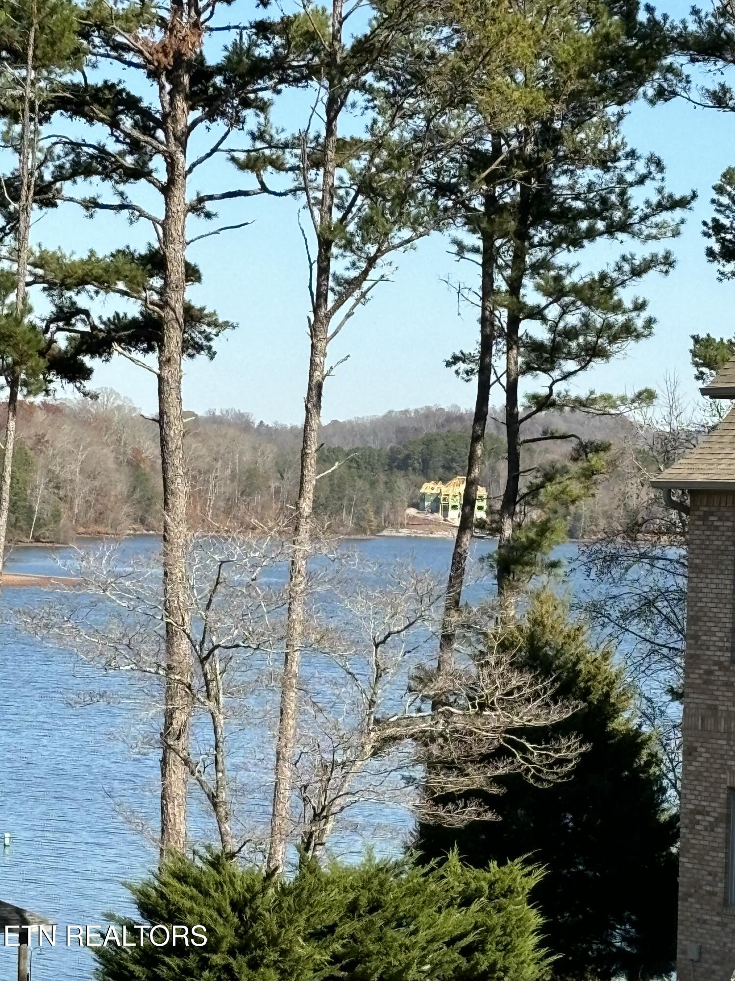 646 Sandpiper Drive Property Photo 6