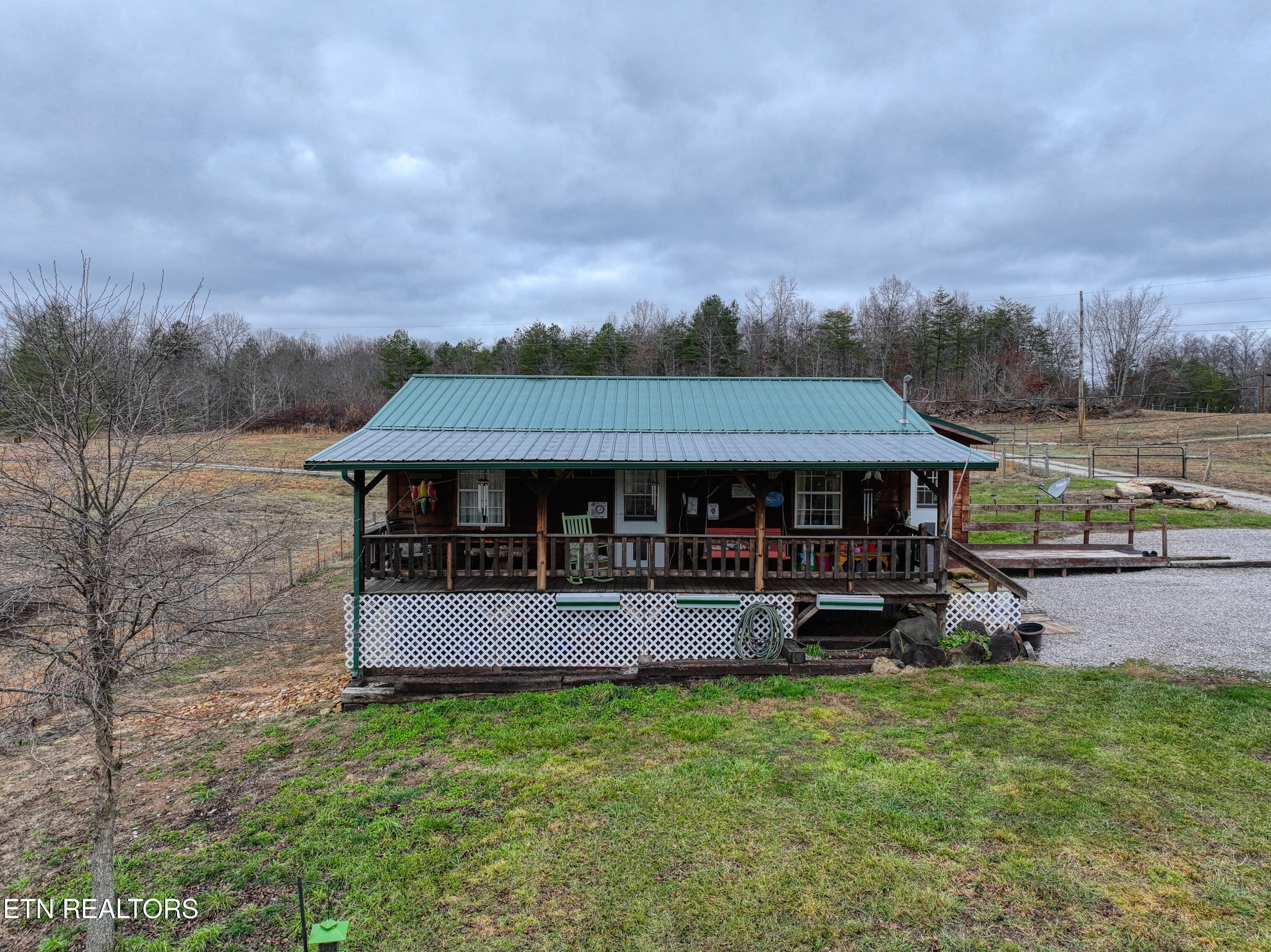 129 Circle Rd Property Photo