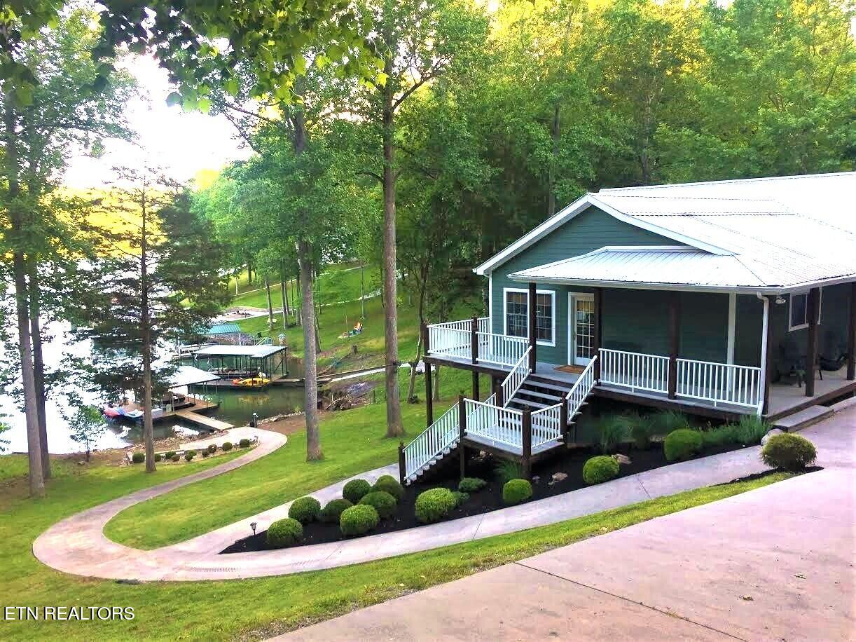 128 Hilty Head Property Photo