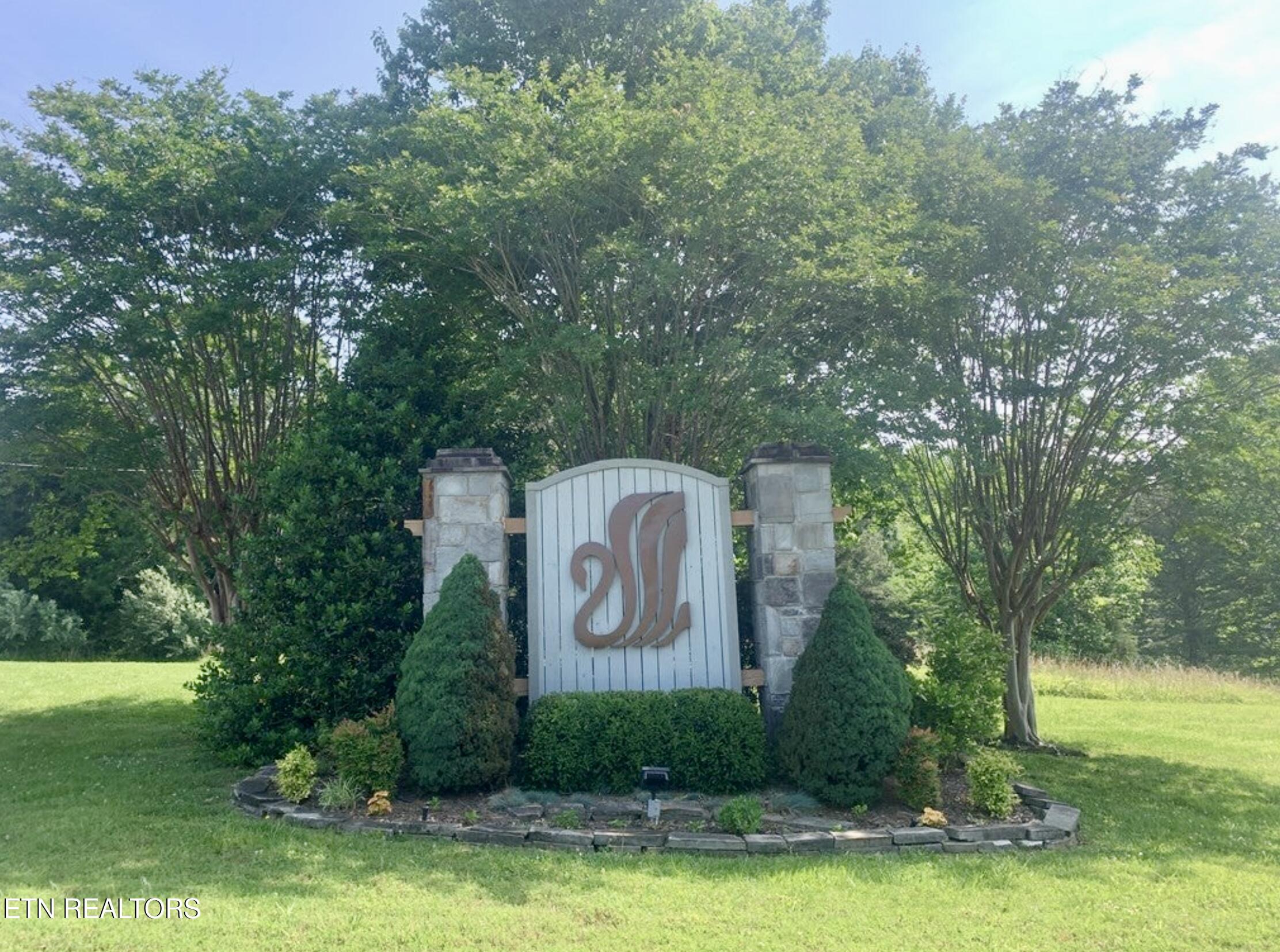 Blue Heron Drive Property Photo 11