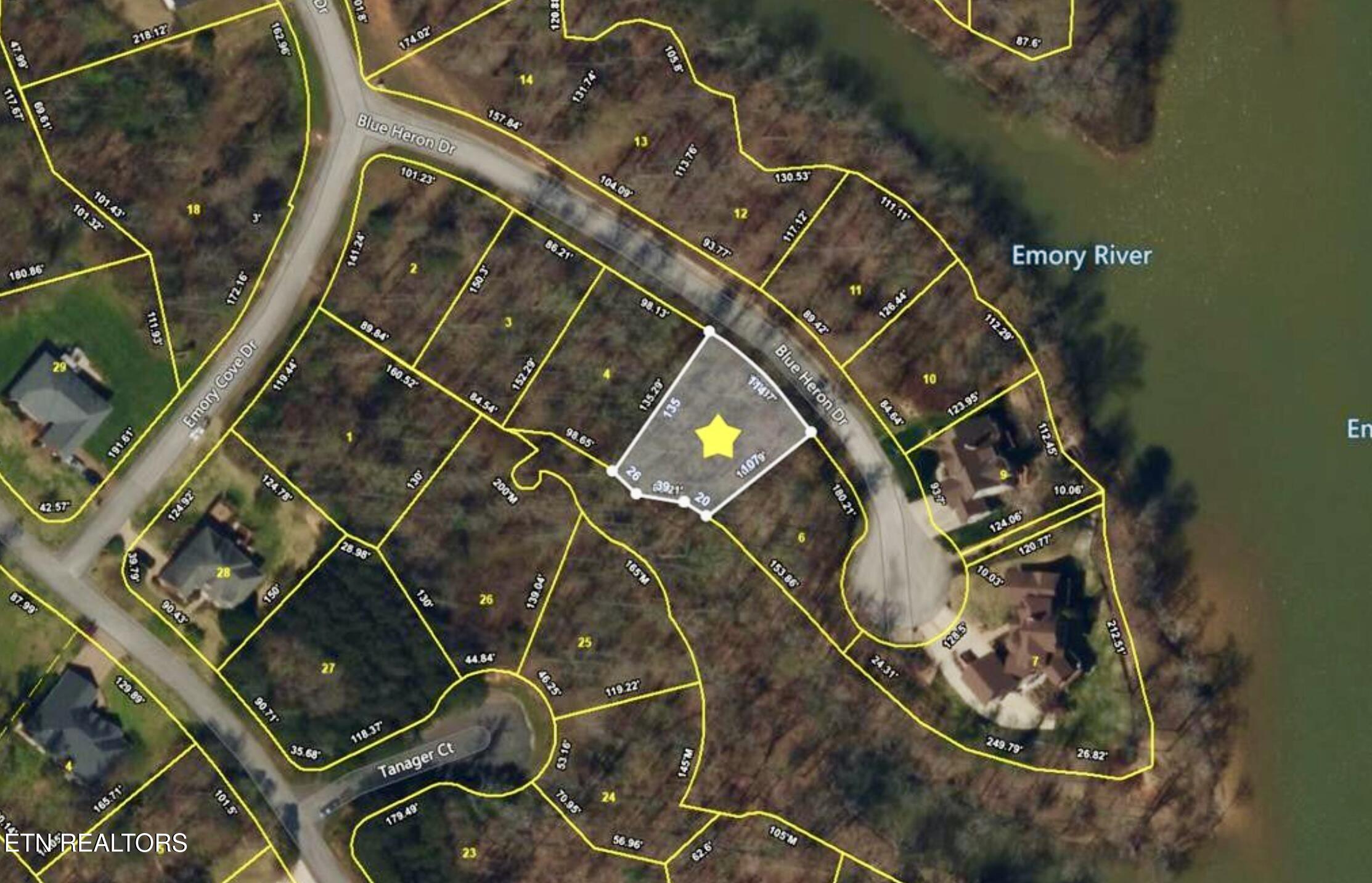 Blue Heron Drive Property Photo 15