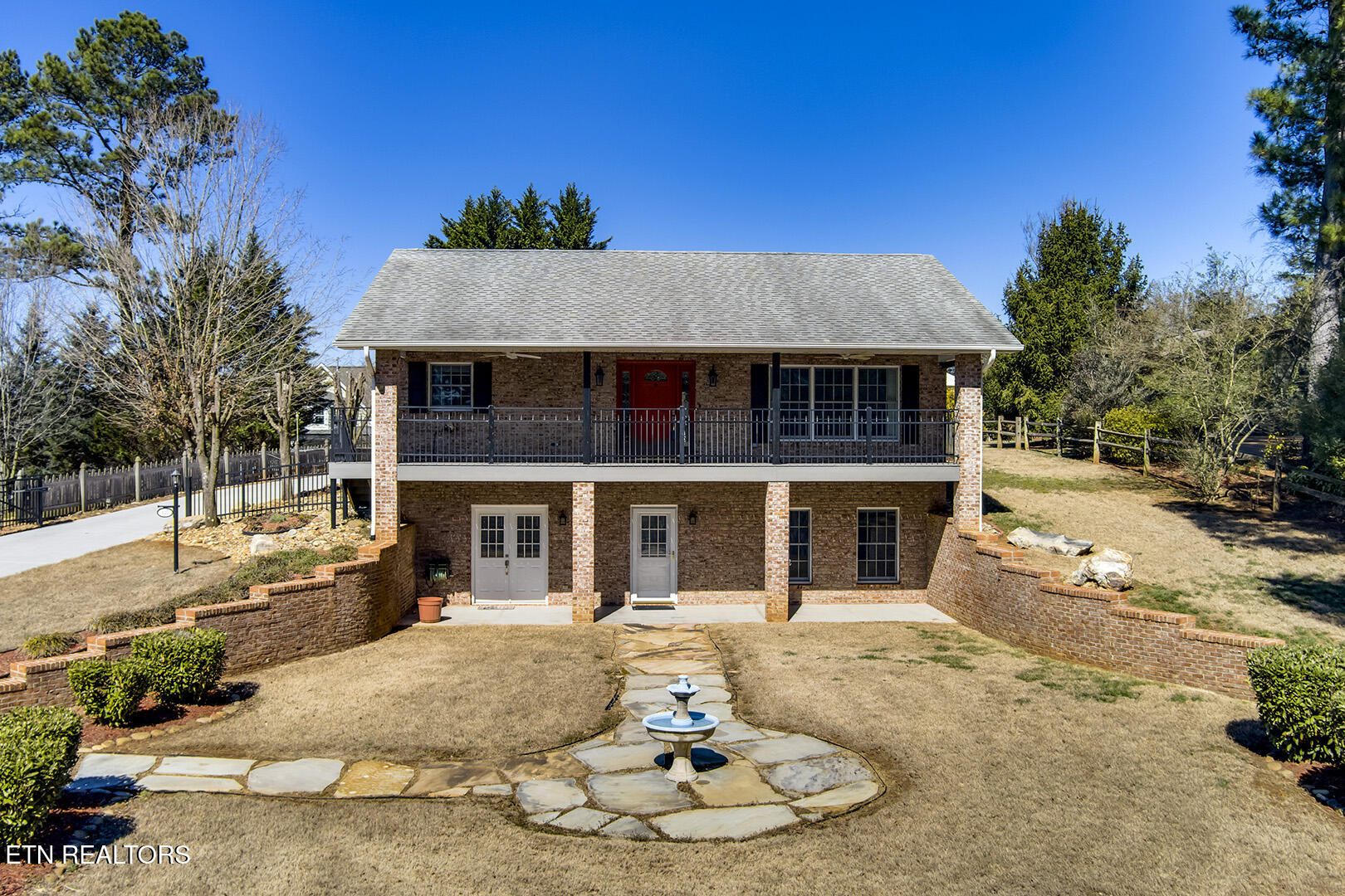 327 Southshore Drive Property Photo