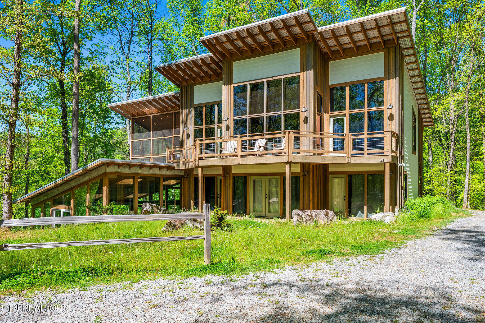3721 Clabo Mountain Lane Property Photo 1