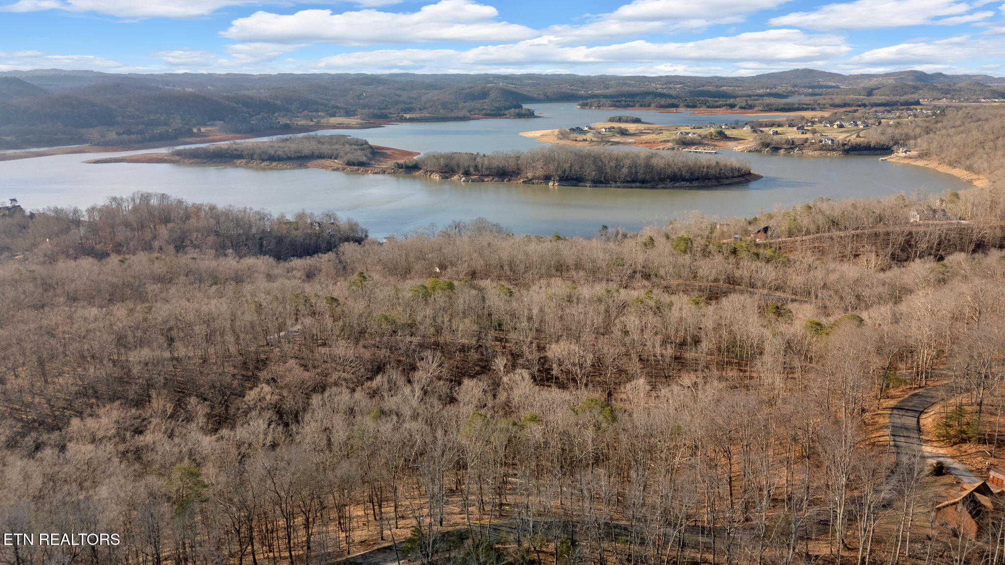 1404 Echota Lane Property Photo 2