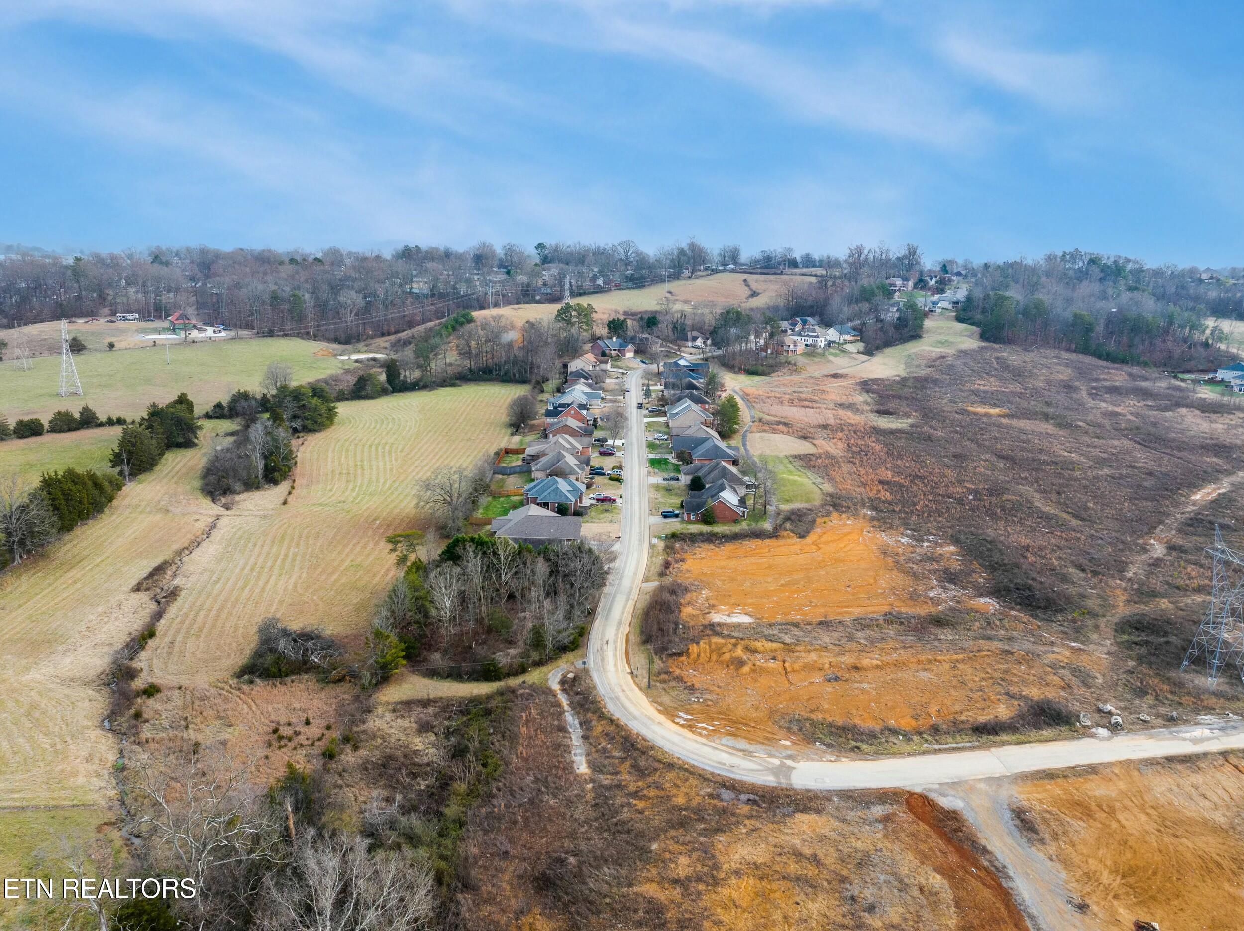 1018 Saint Johns Dr Property Photo 7