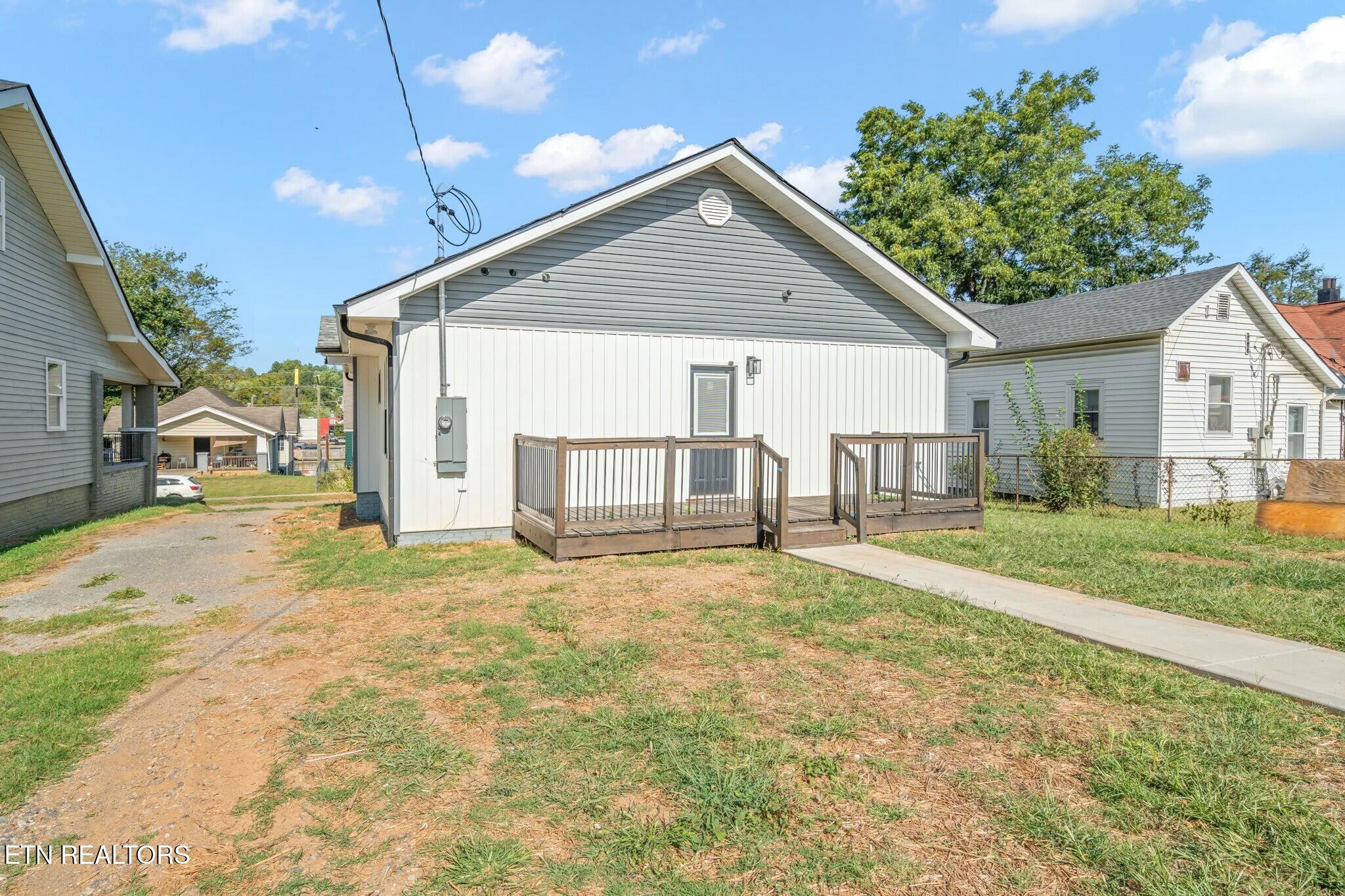 2824 Linden Ave Property Photo 41