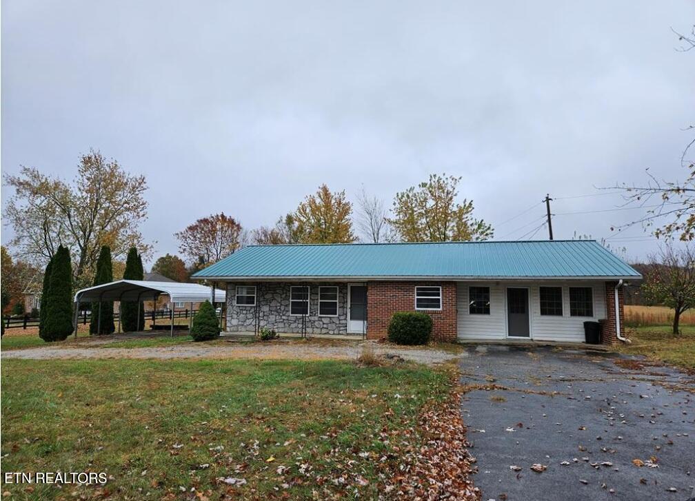 1372 Jamestown Hwy Property Photo
