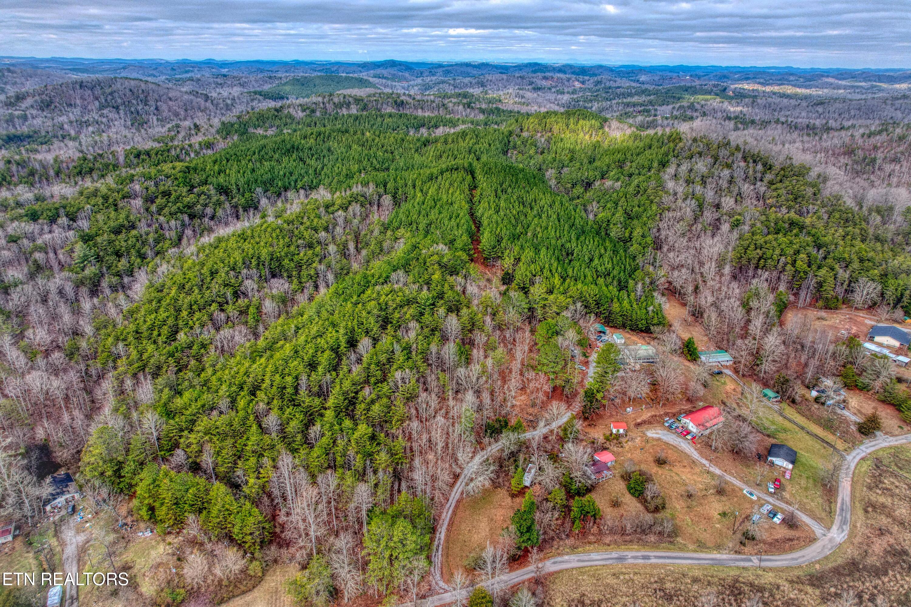 Boiling Springs Rd Property Photo