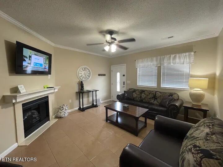 2748 Florence Drive Property Photo 3