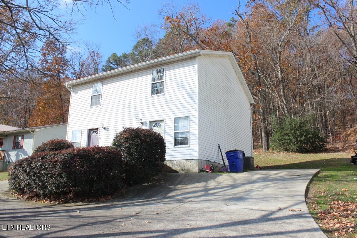 3032 Blue Springs Rd Property Photo
