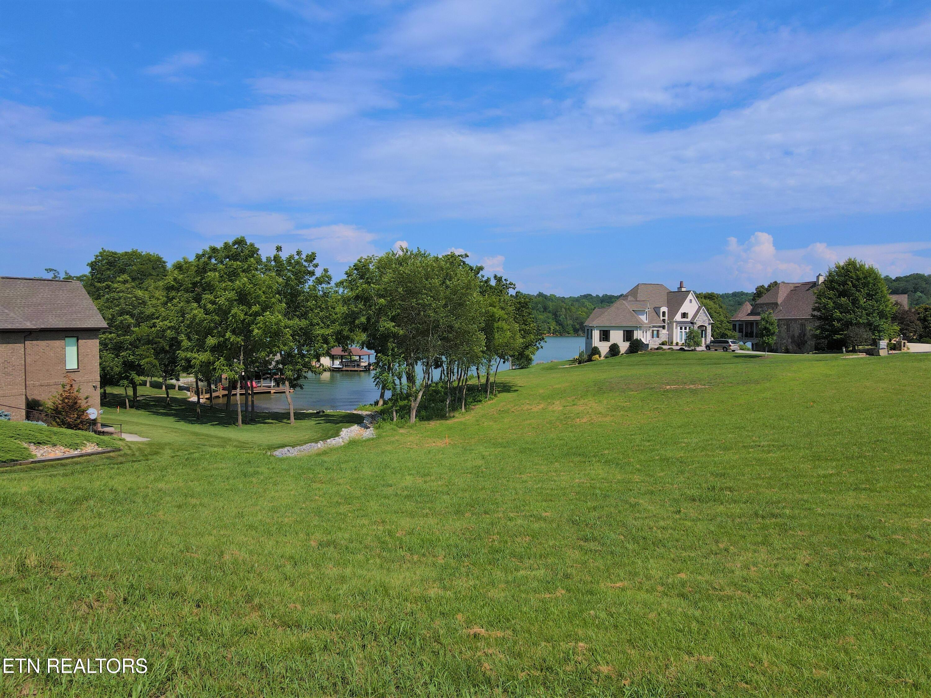 230 Cormorant Drive Property Photo 2