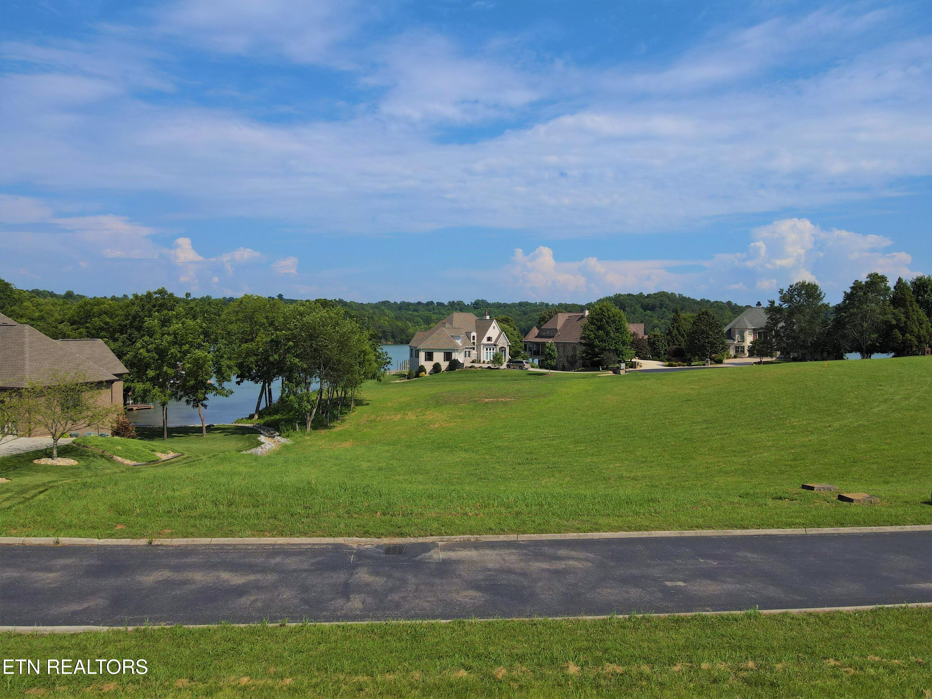 230 Cormorant Drive Property Photo 3