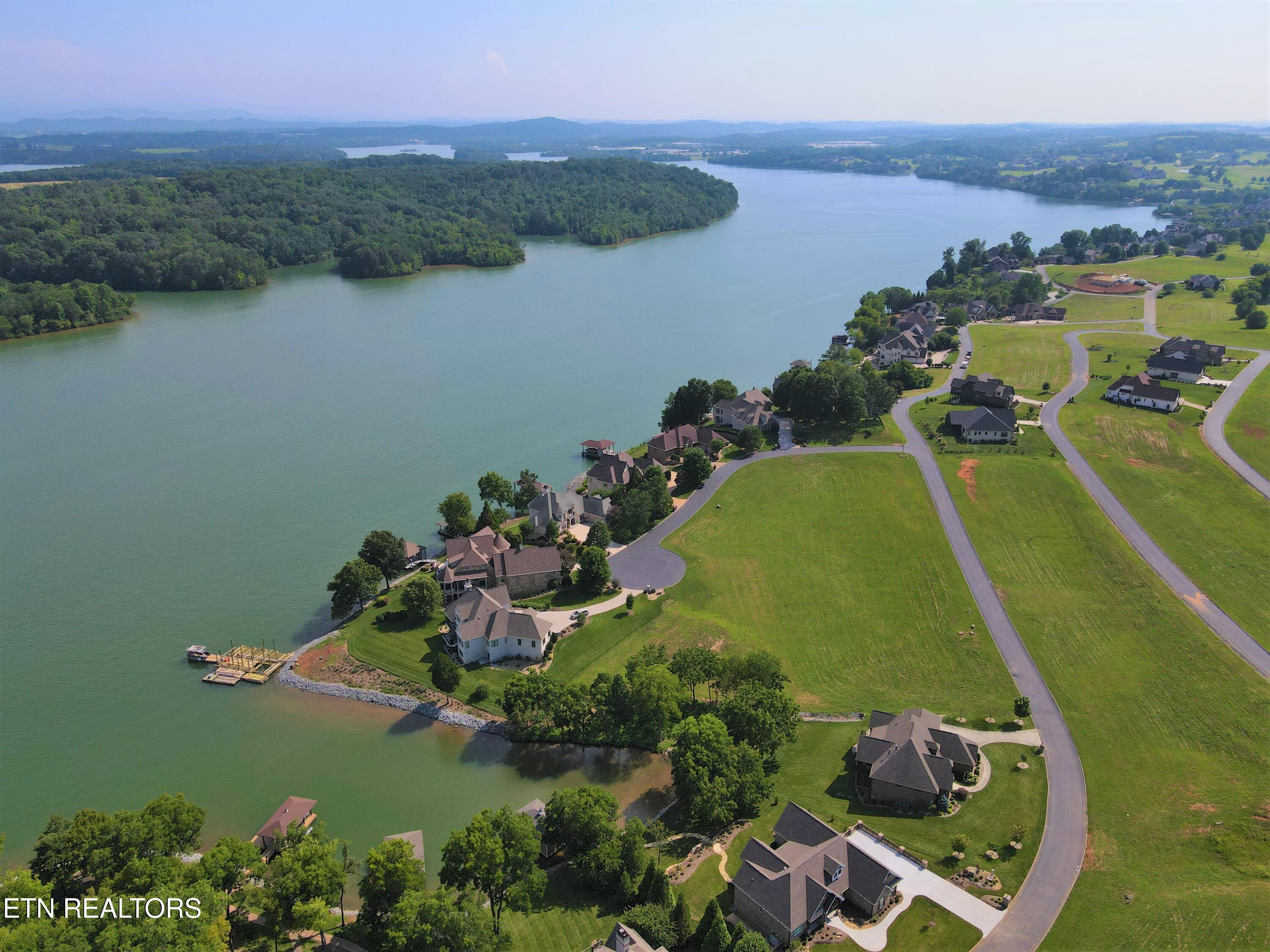230 Cormorant Drive Property Photo 8