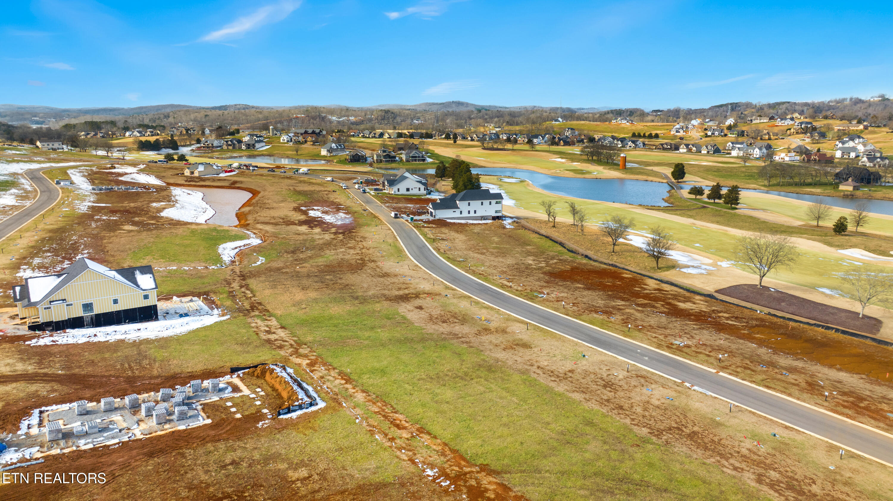 958 Black Bear Circle Property Photo 11