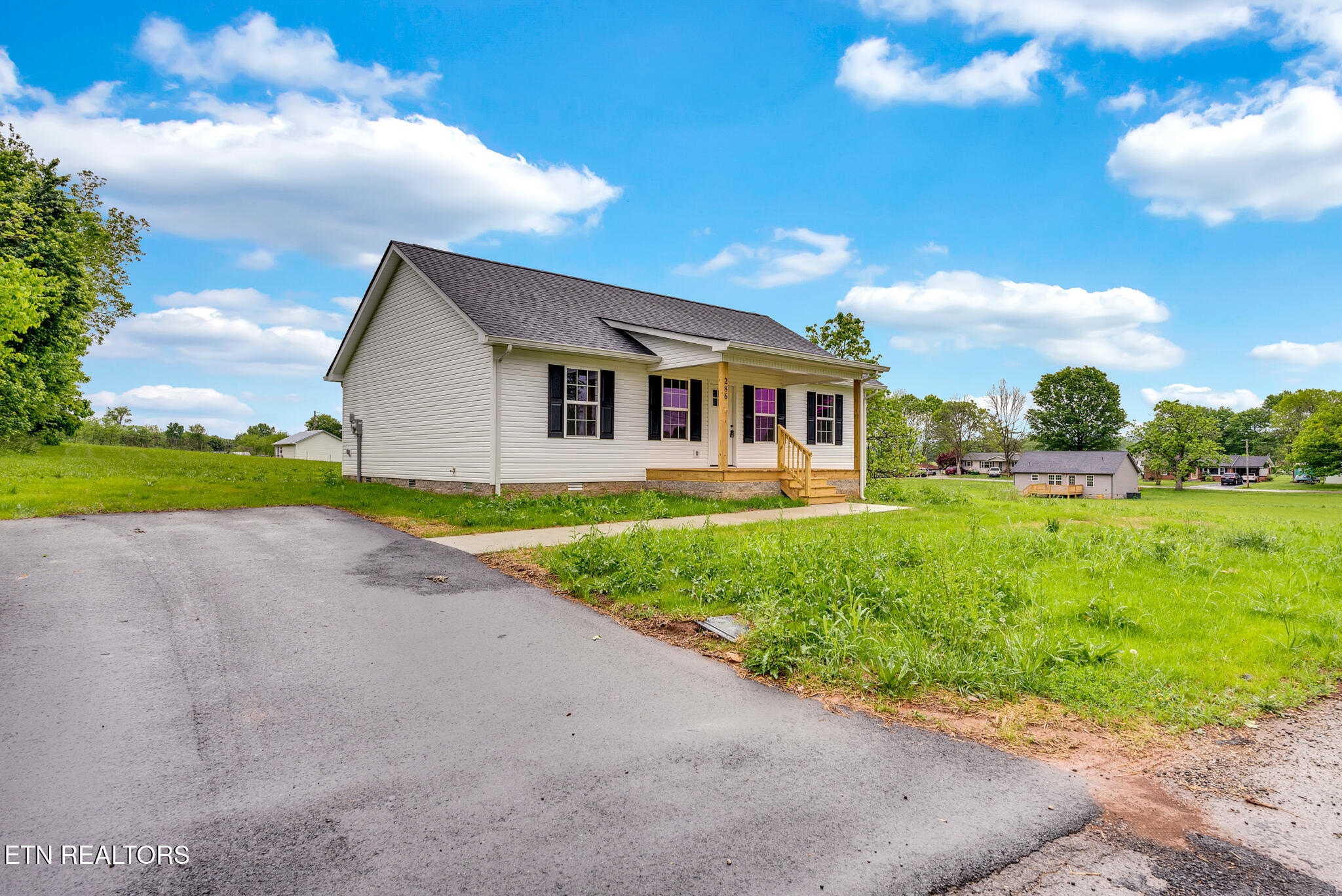 286 Wilhite St Property Photo