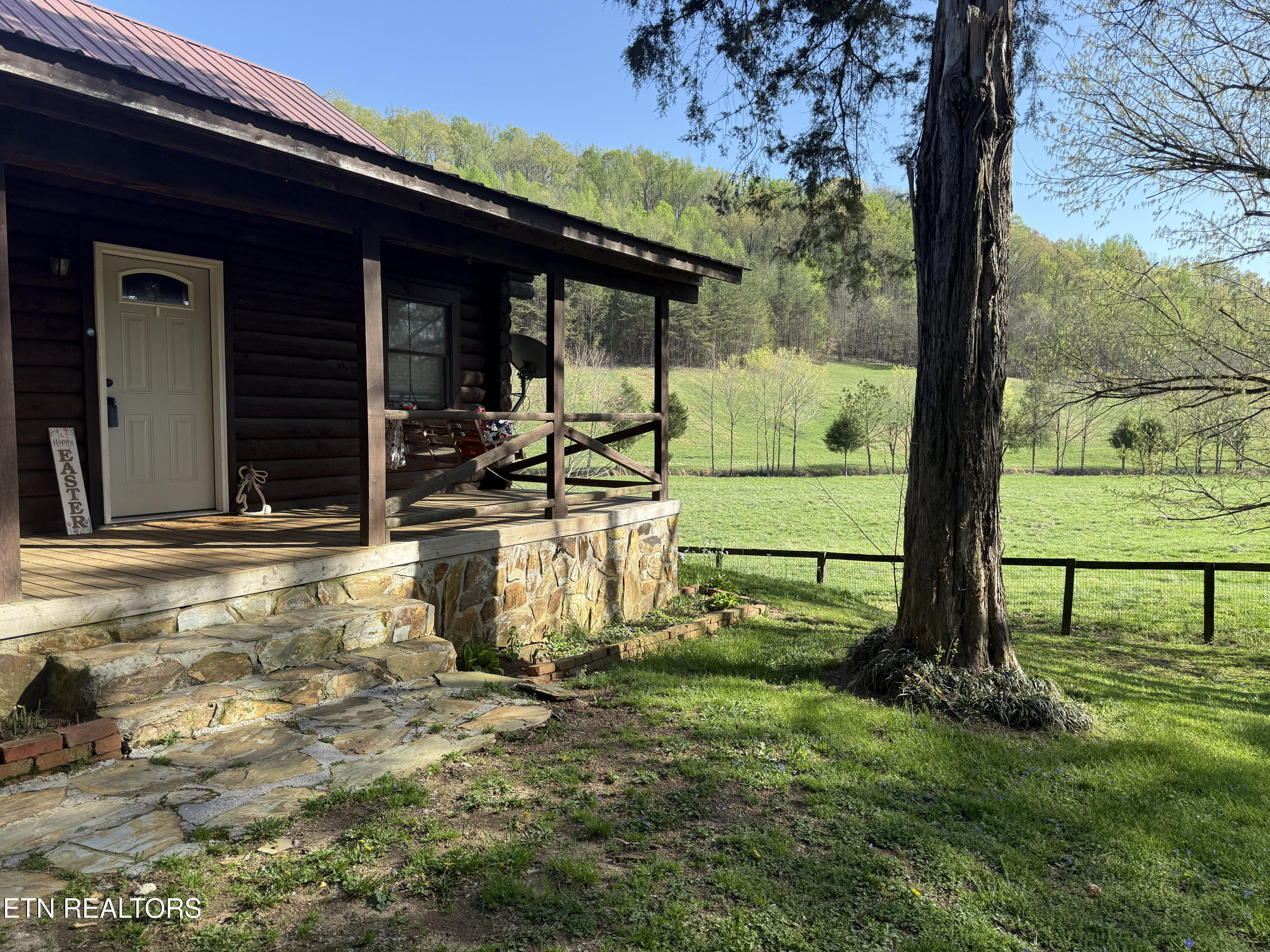 1614 County Road 658 Property Photo