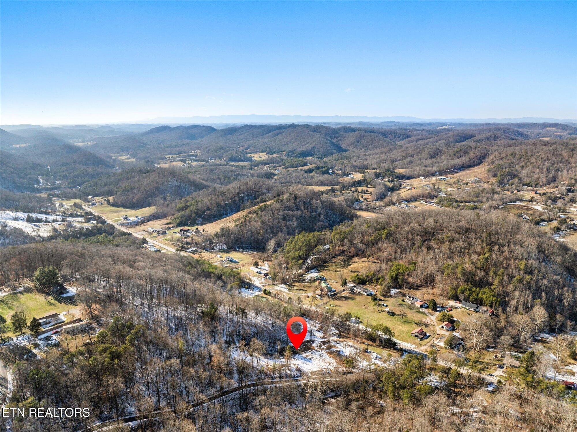 515 Wallace Rd Property Photo 8