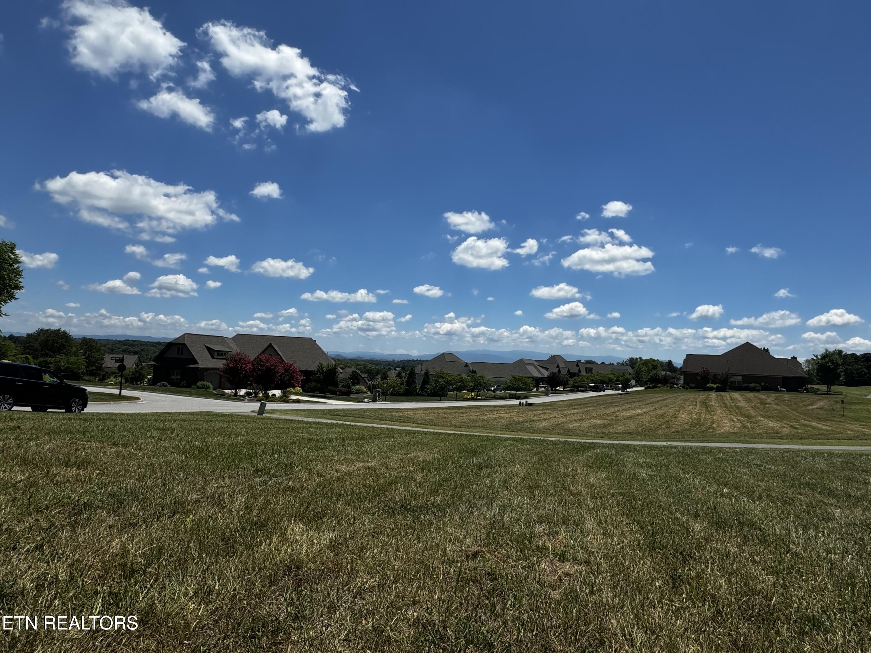 108 White Hawk Drive Property Photo 2