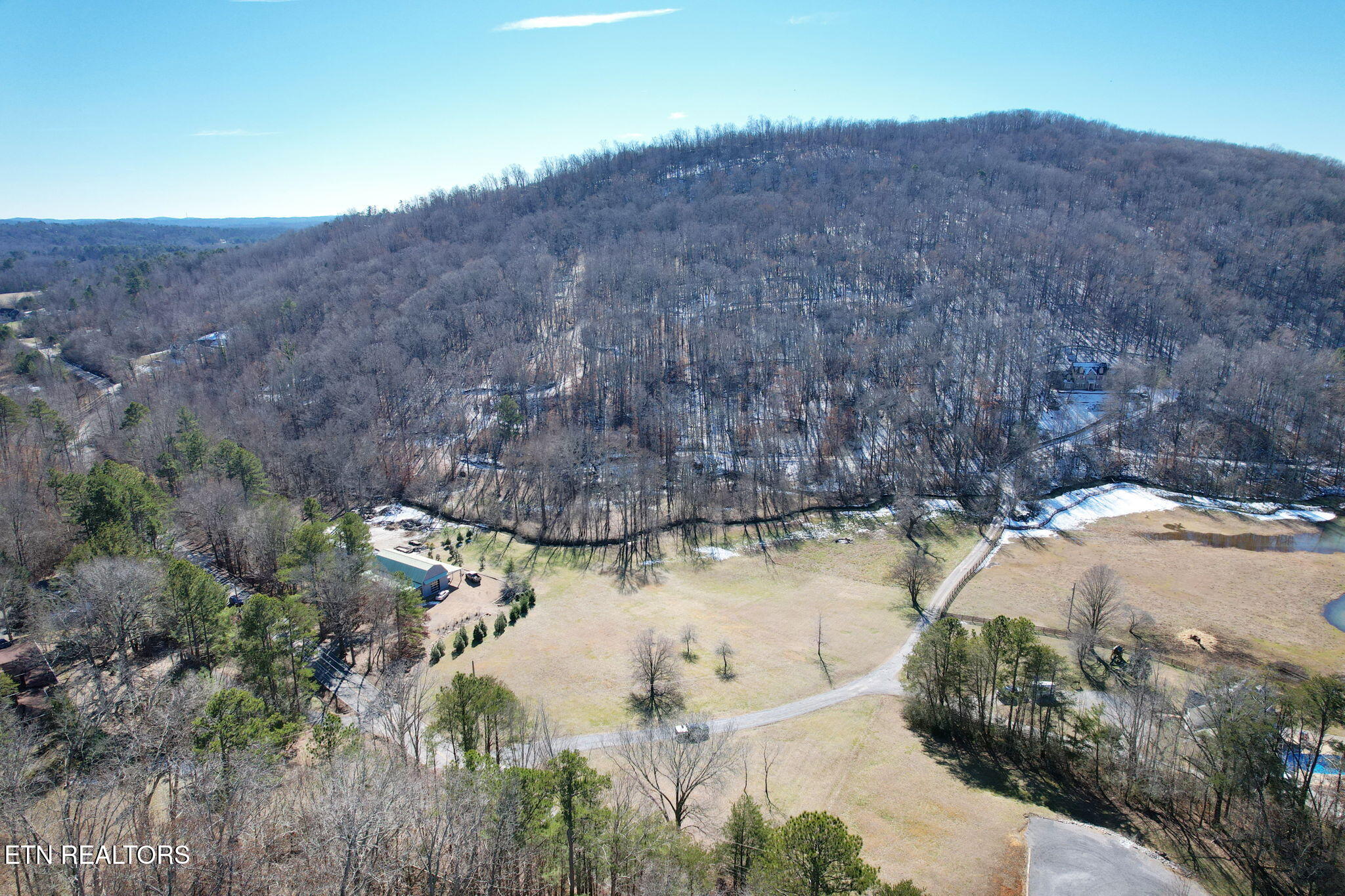10646 Pine Hill Rd Property Photo 9