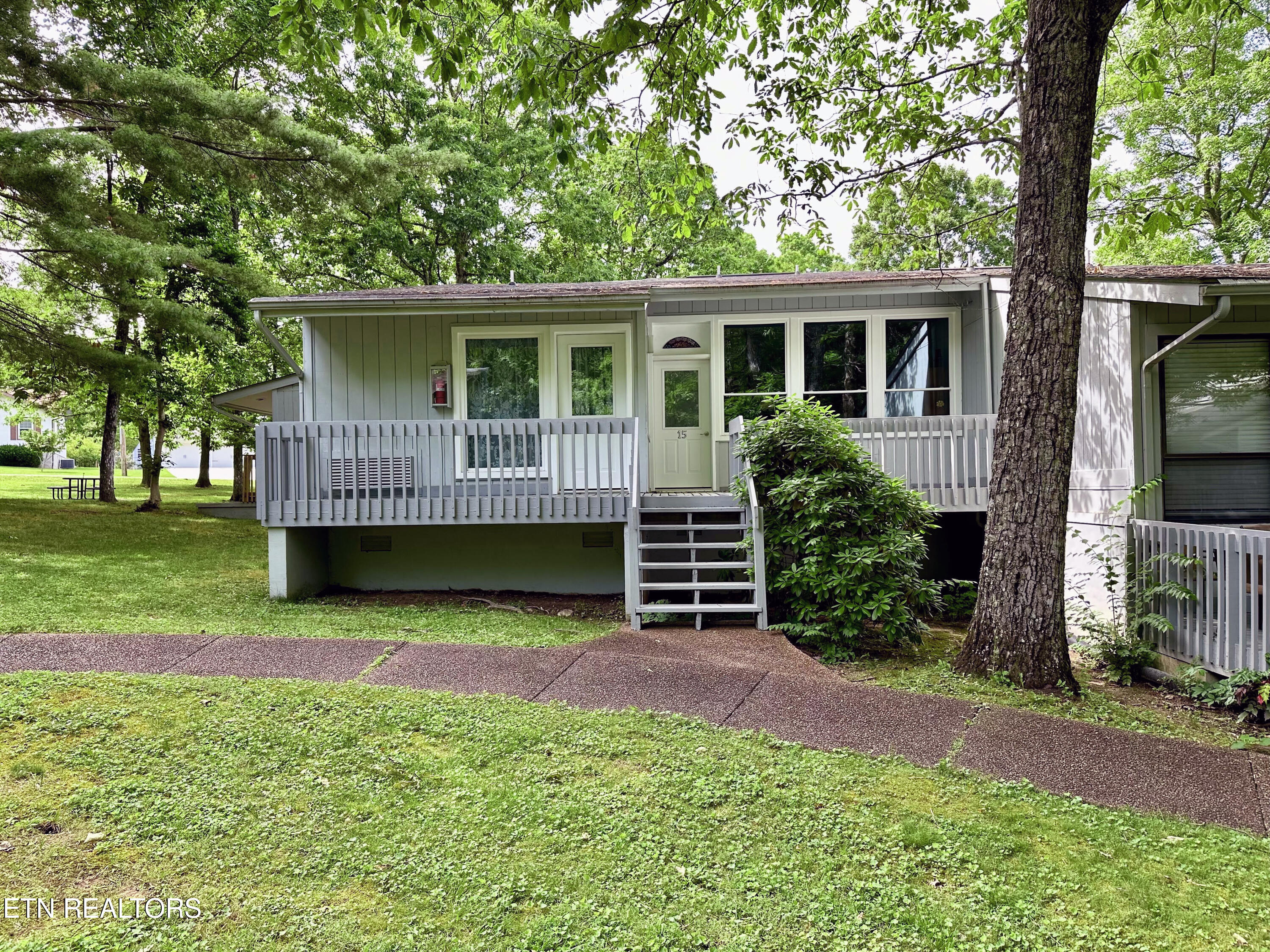 15 Eagle Court Property Photo 1