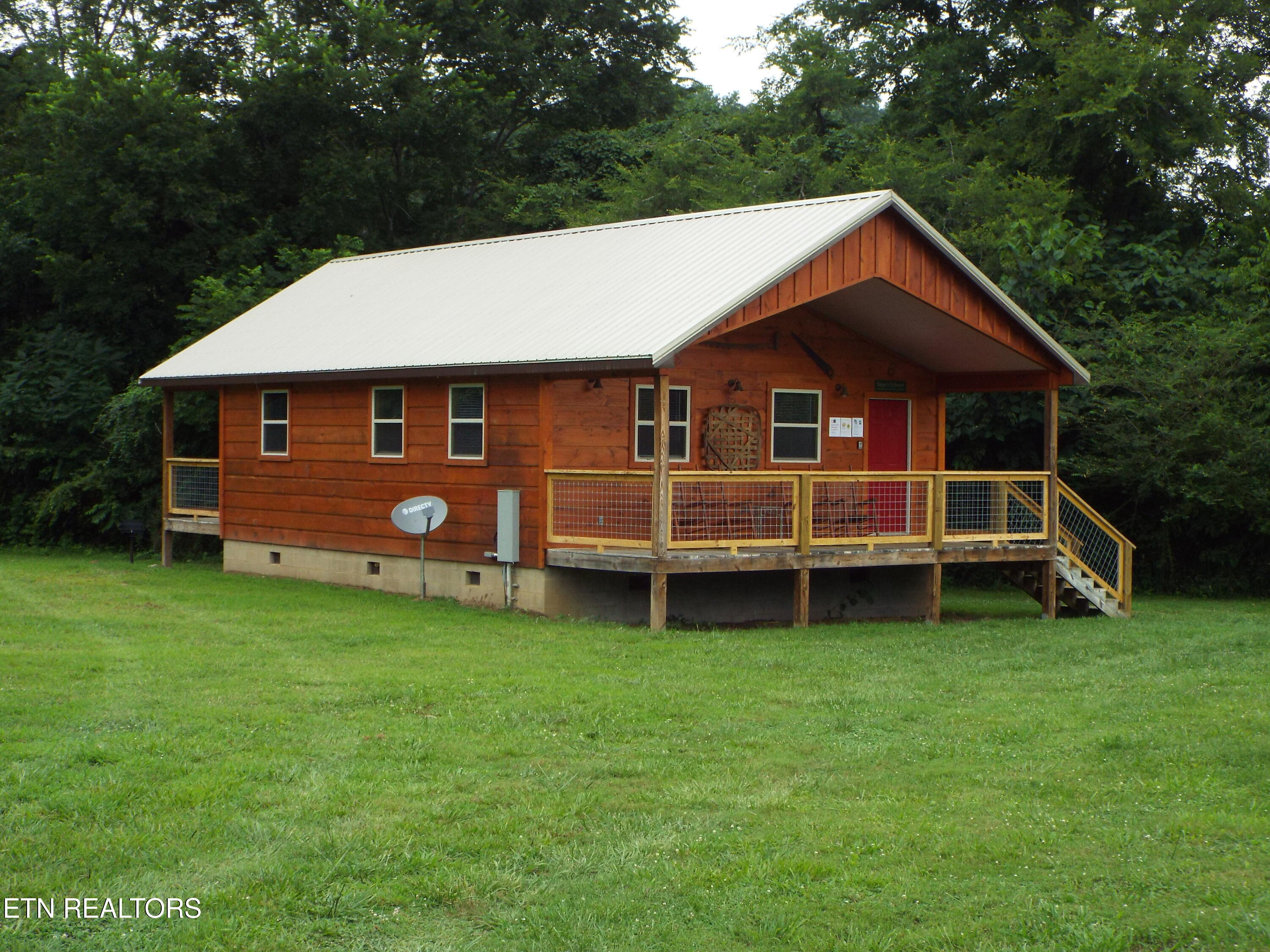 6018 Larkmoor Drive Property Photo