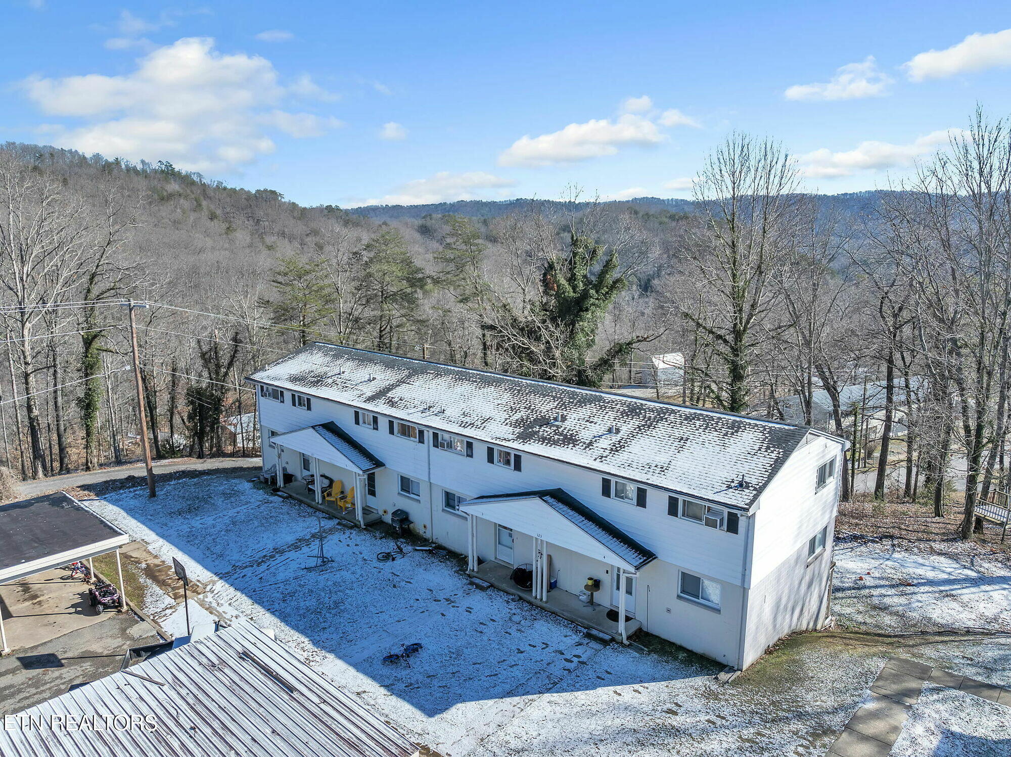 127 Upper Airbase Lane Property Photo 7