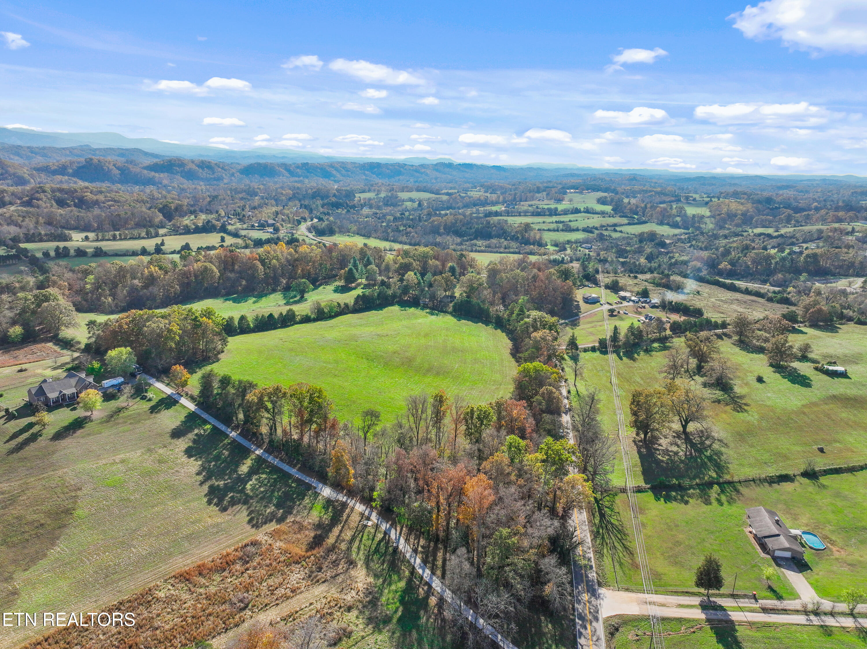 5812 Indian Warpath Rd Property Photo 5