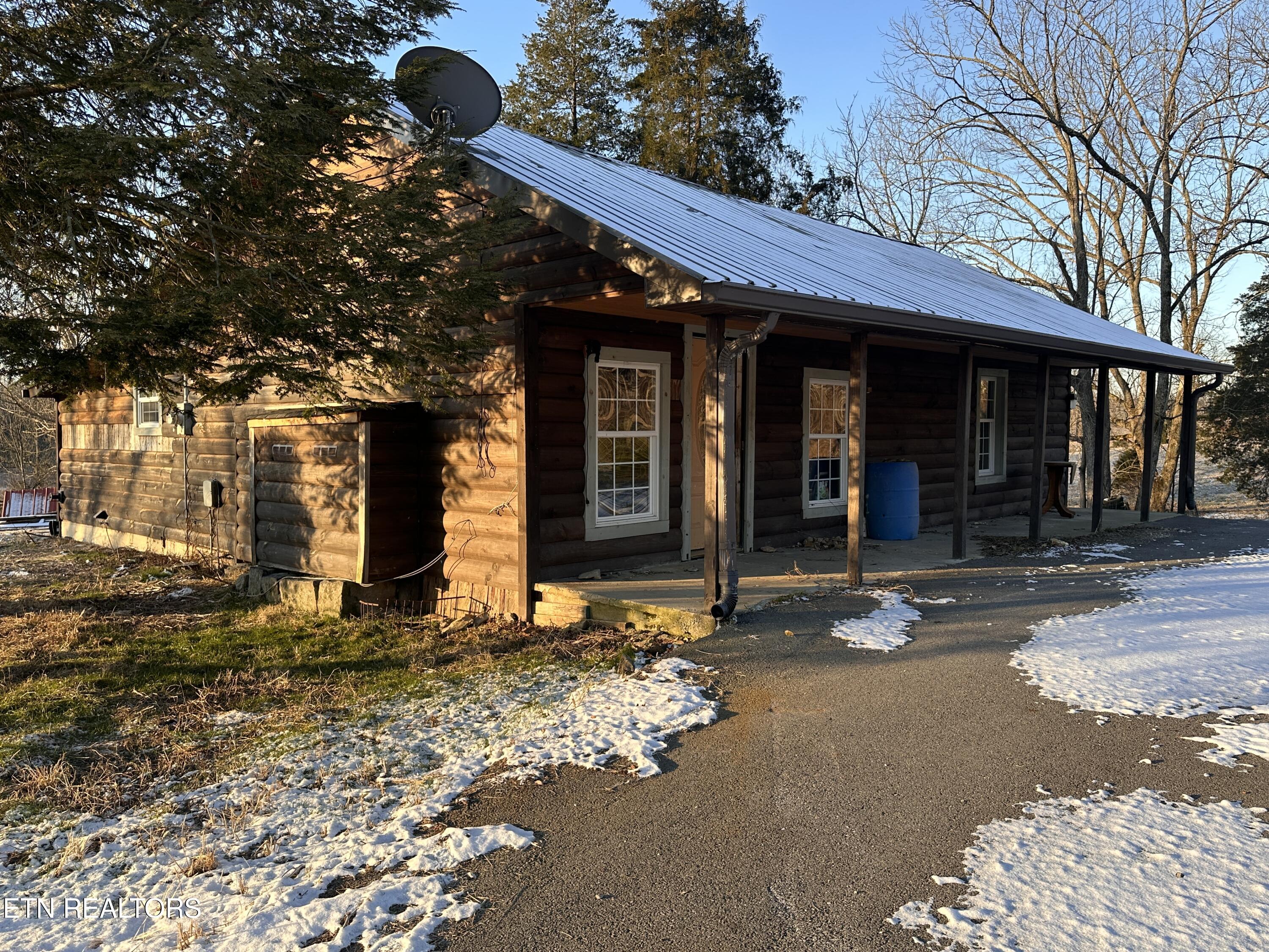 2233 Clementsville Rd Property Photo