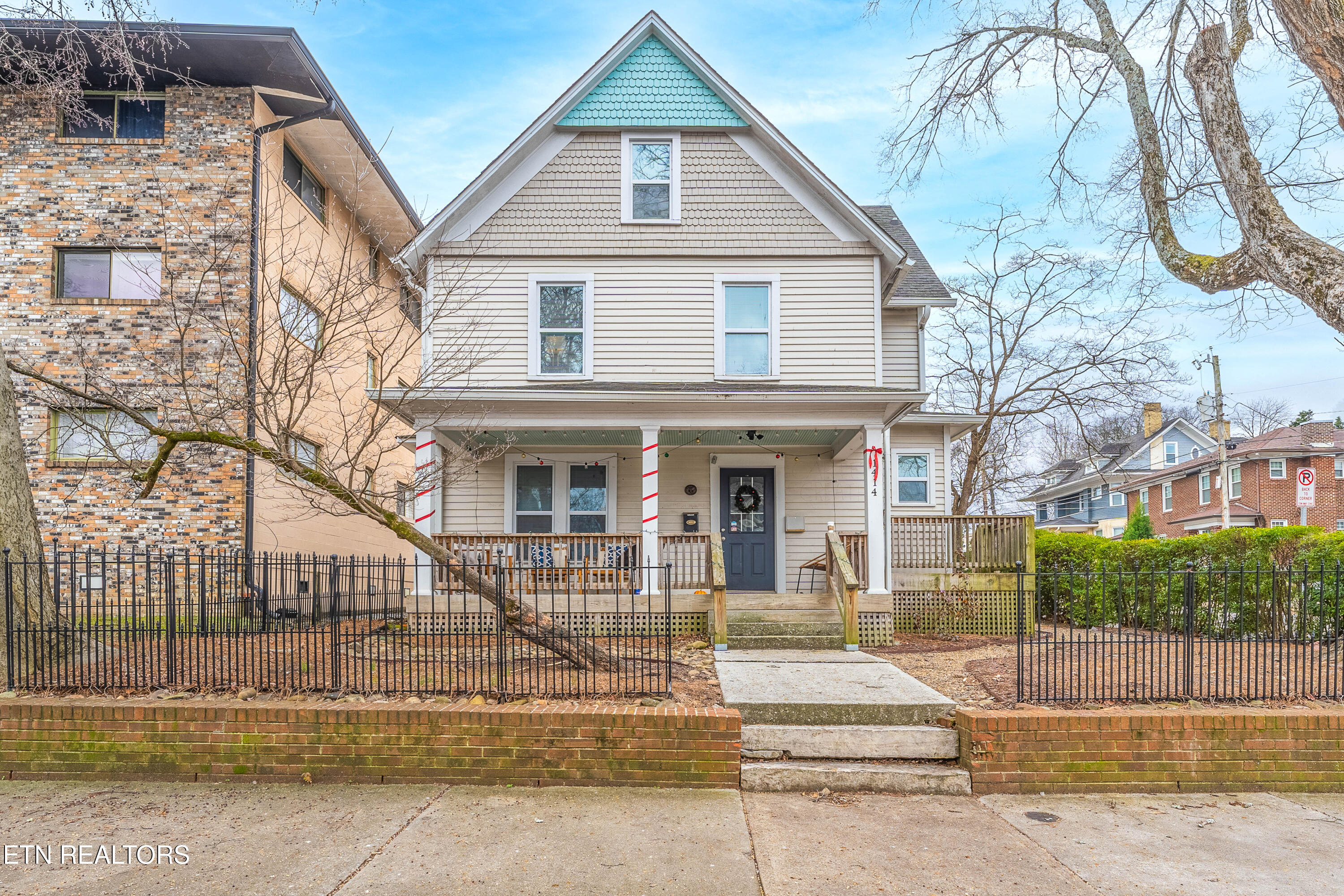 1414 Highland Ave Property Photo
